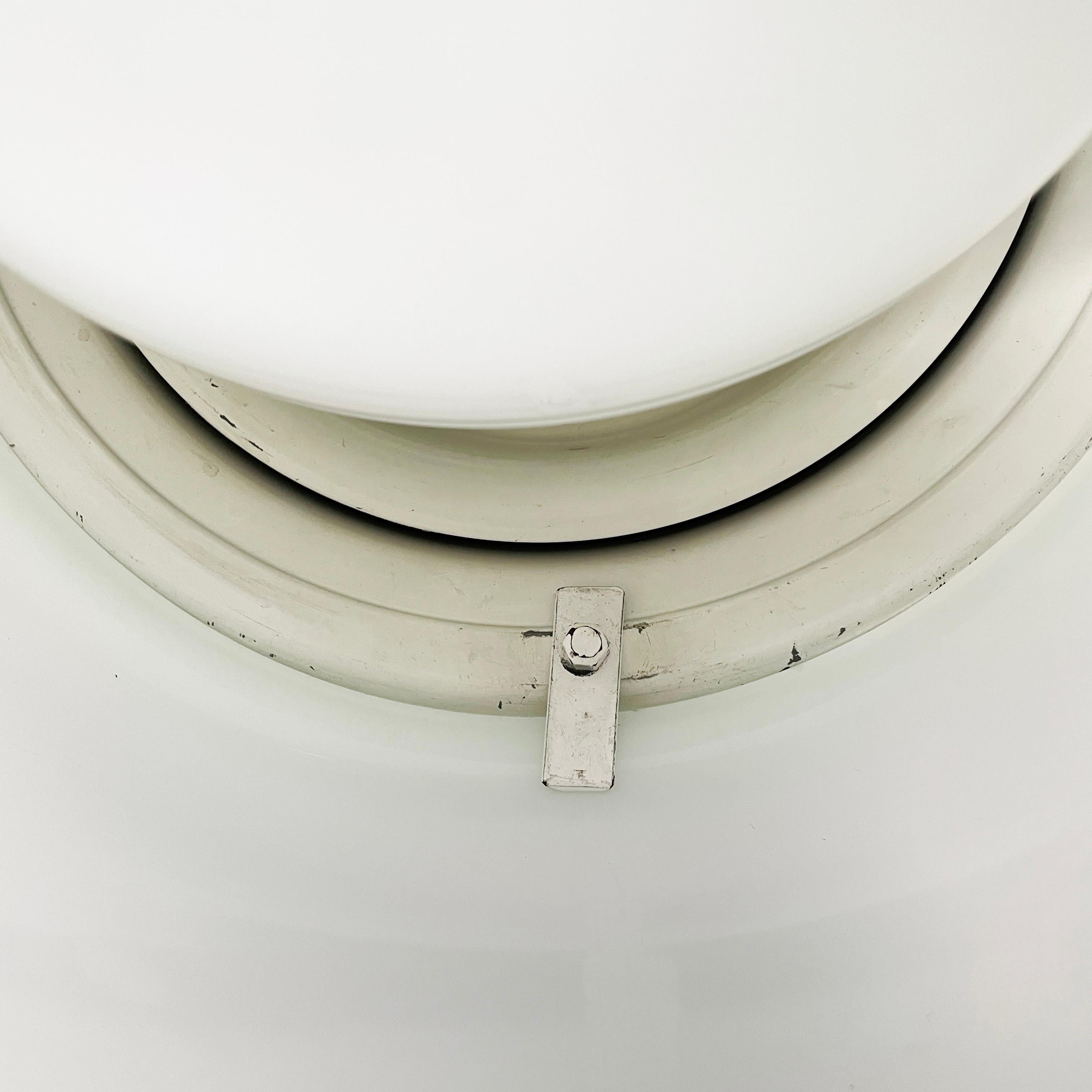 Vetro Lampada da parete Omega di Vico Magistretti Artemide, 1960