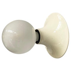 Italian mid-century modern Wall lamp Teti by Vico Magistretti for Artemide 1970s