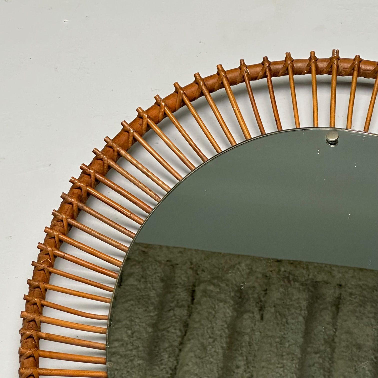Milieu du XXe siècle Miroir mural italien moderne du milieu du siècle, bambou, canne, rotin, Italie, années 1960 en vente