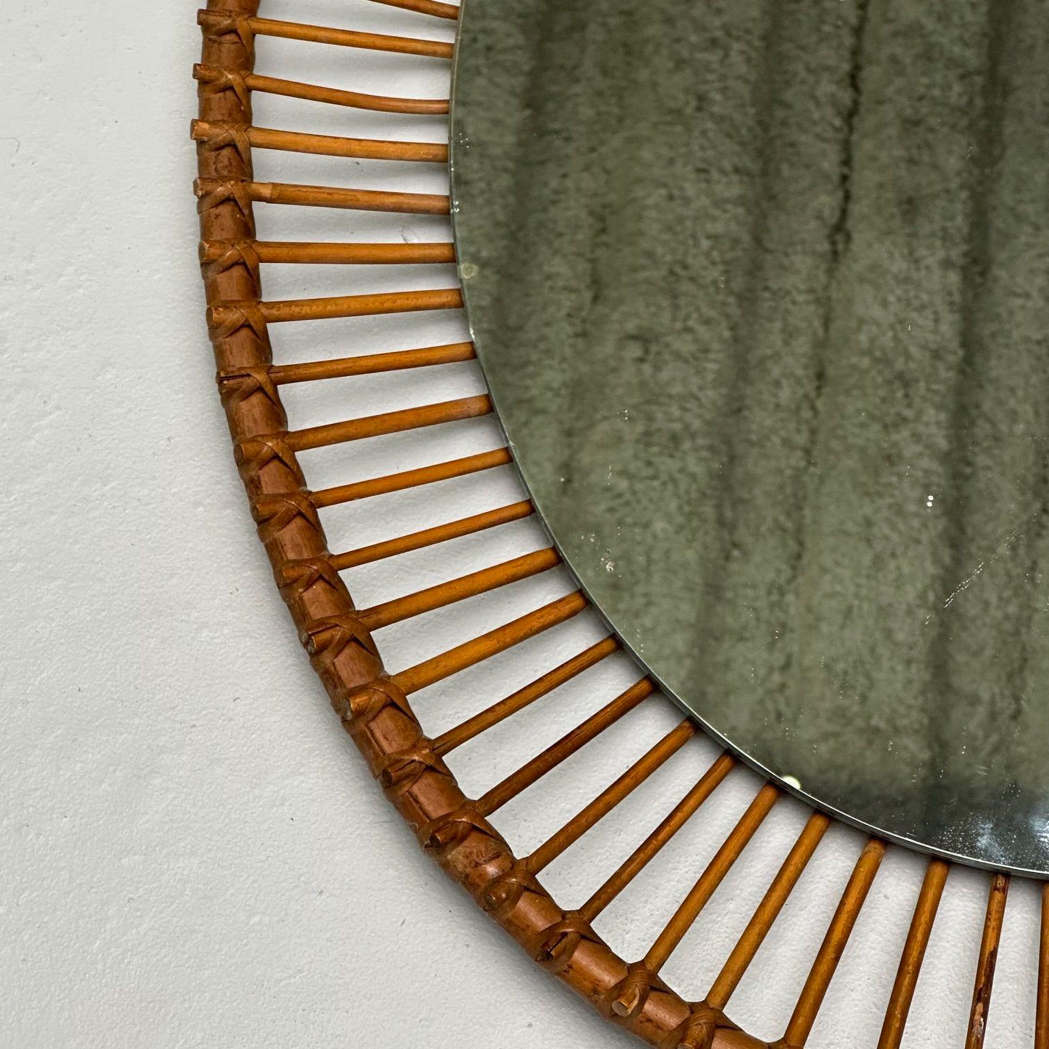 Bambou Miroir mural italien moderne du milieu du siècle, bambou, canne, rotin, Italie, années 1960 en vente