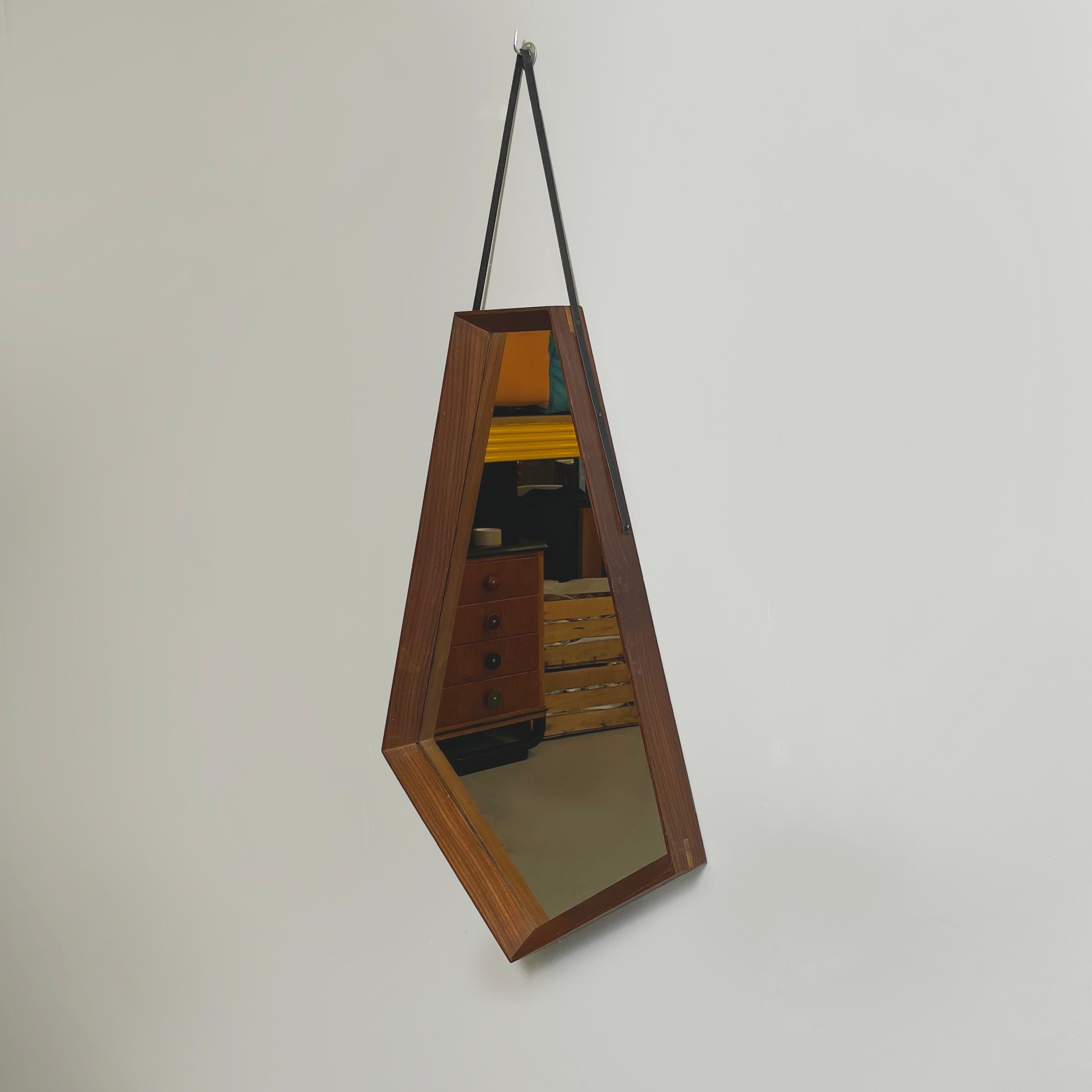 Mid-Century Modern Italian mid-century modern Wall mirror in wood and black leather, 1960s For Sale