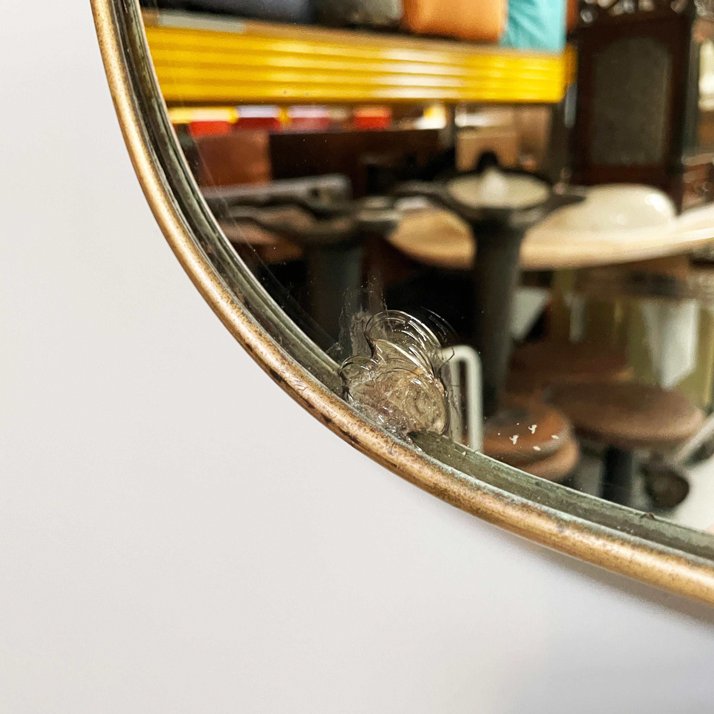 Italian mid-century modern wall mirror with brass, 1950s In condizioni buone in vendita a MIlano, IT