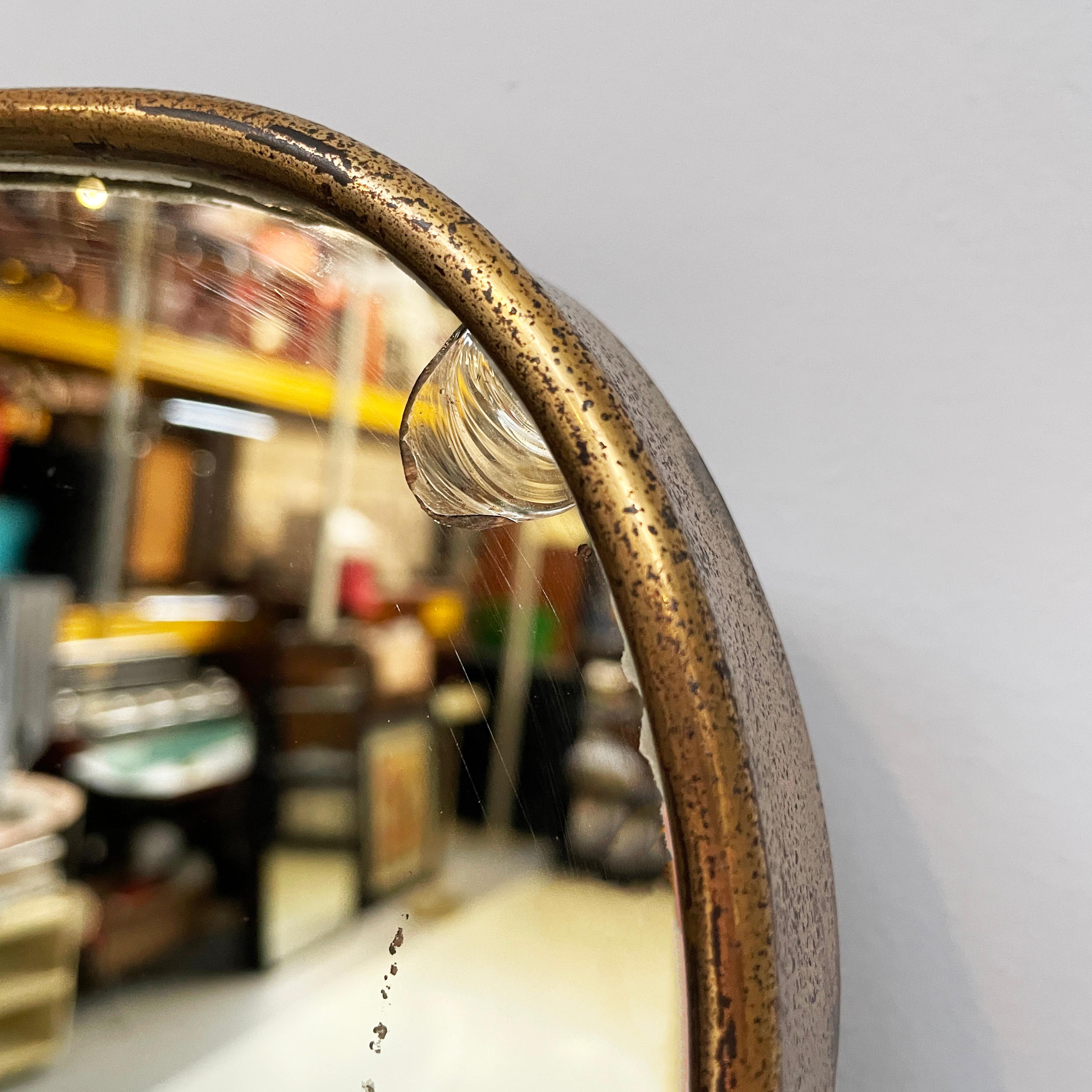Italian mid-century modern wall mirror with brass, 1950s in vendita 3