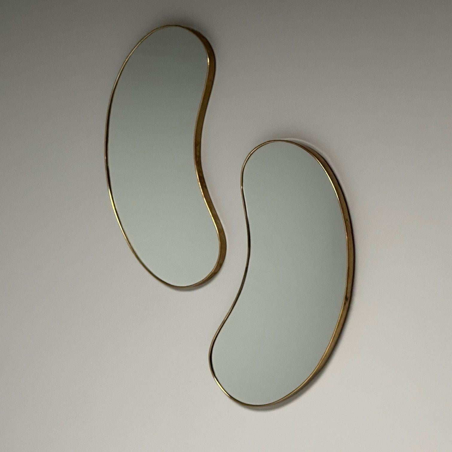 Italian Mid-Century Modern, Wall Mirrors, Organic Form, Brass, Italy, 1950s In Good Condition For Sale In Manhasset, NY