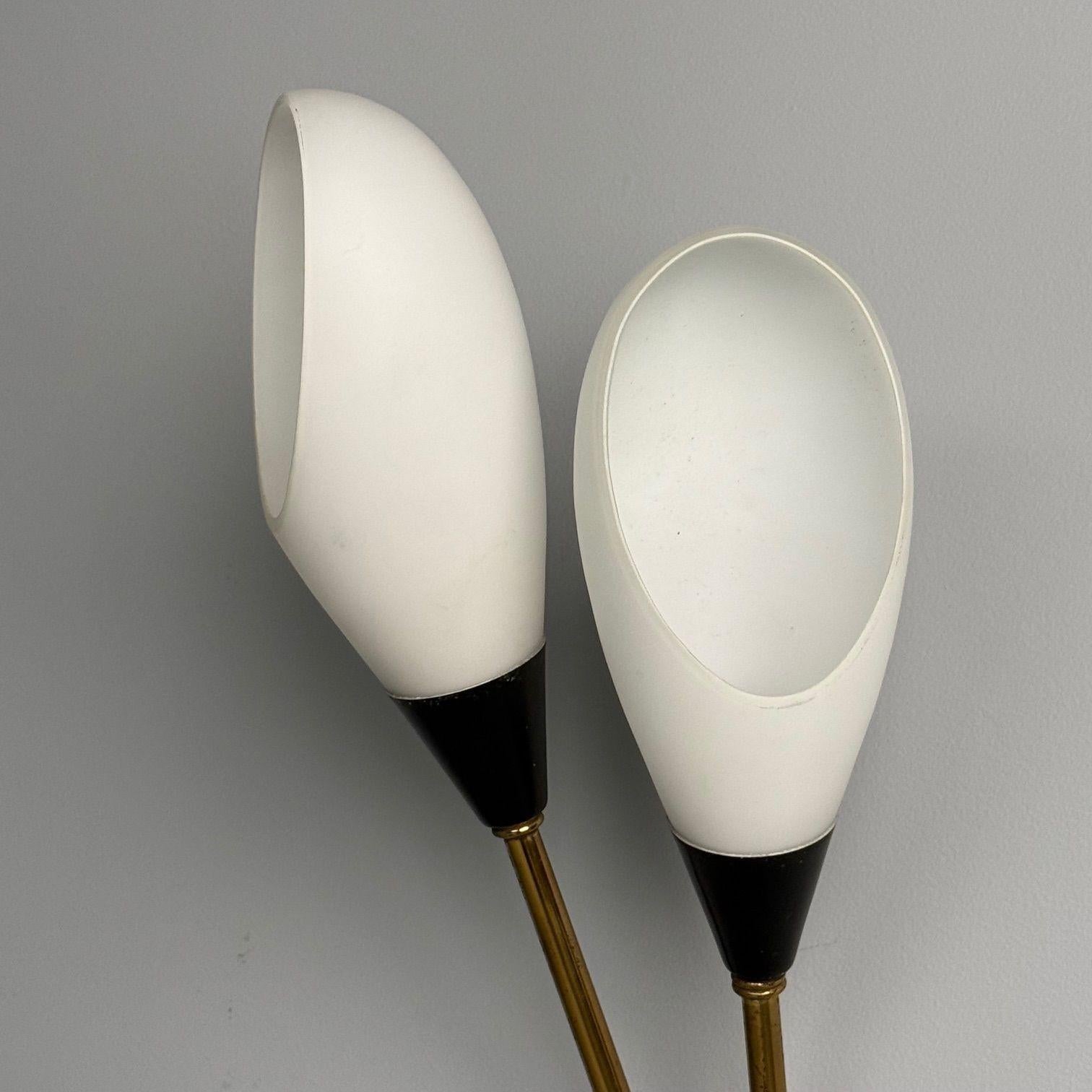Italian Mid-Century Modern, Wall Sconces, Brass, Opaline Glass, Italy, 1950s For Sale 3