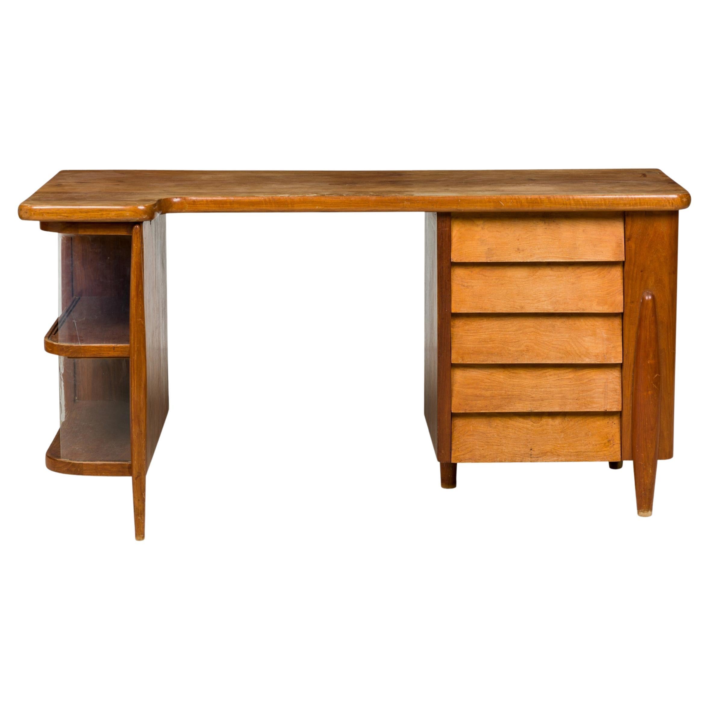 Italian Mid-Century Modern Walnut Desk, Style of Gio Ponti For Sale