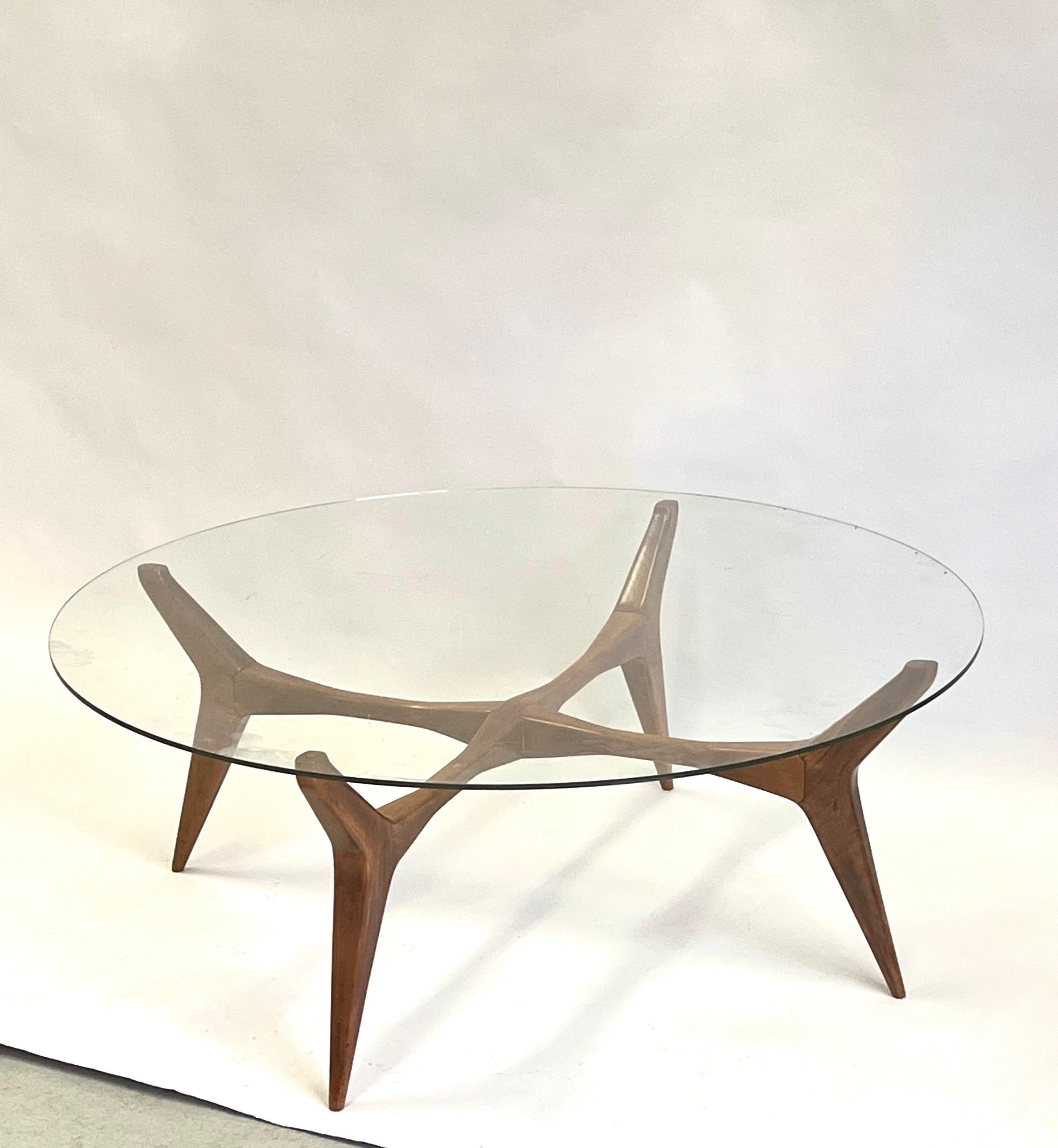 20th Century Italian Mid-Century Modern Walnut & Glass Circular Coffee Table by Gio Ponti  For Sale