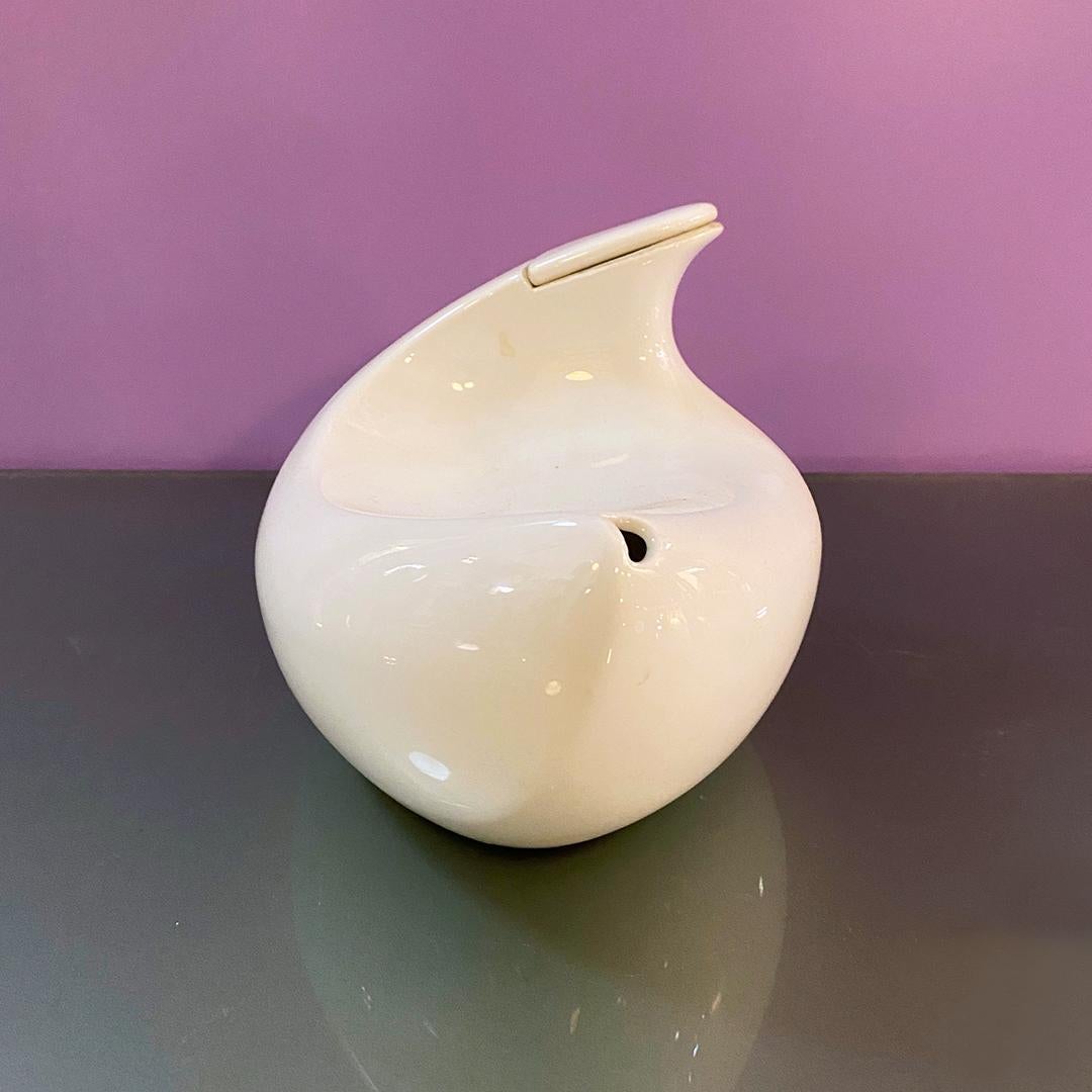 Italian Mid-Century Modern White Ceramic Teapot by Richard Ginori Italy, 1960s 1