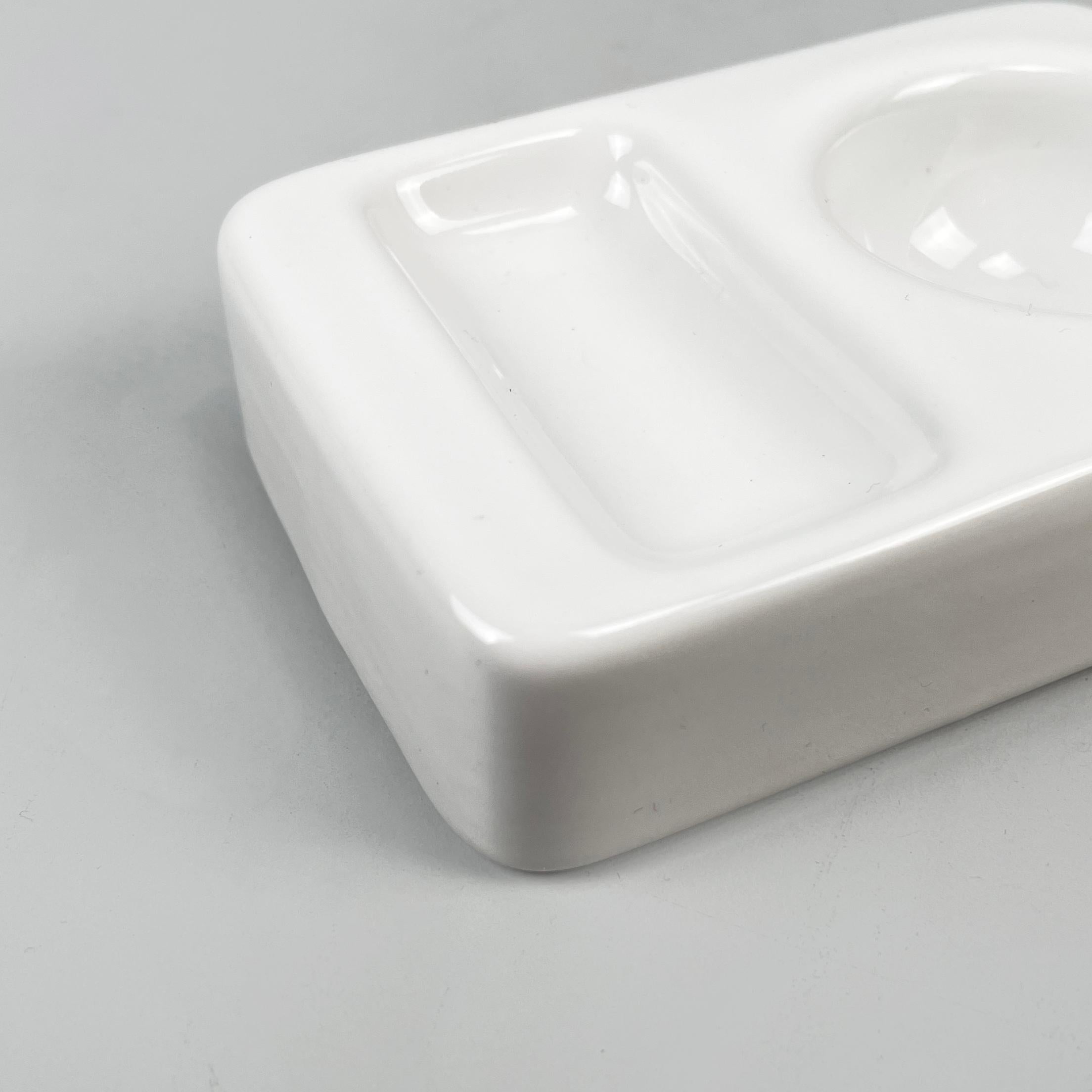 Ceramica Portauovo bianco italiano di metà secolo moderno di Mangiarotti Fratelli Brambilla 1970 in vendita