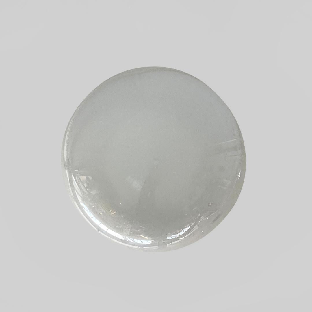 Italian mid-century modern white glass chandelier by Carlo Nason, 1960s in vendita 2