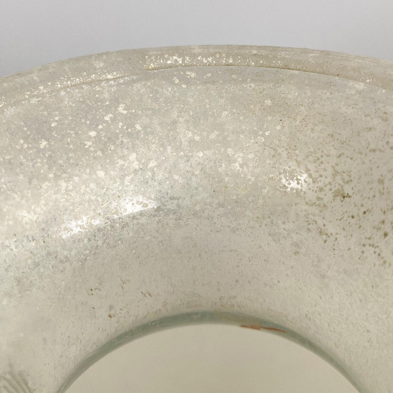 Italian mid-century modern white glass vase or amphora by Sergio Asti, 1960s For Sale 8