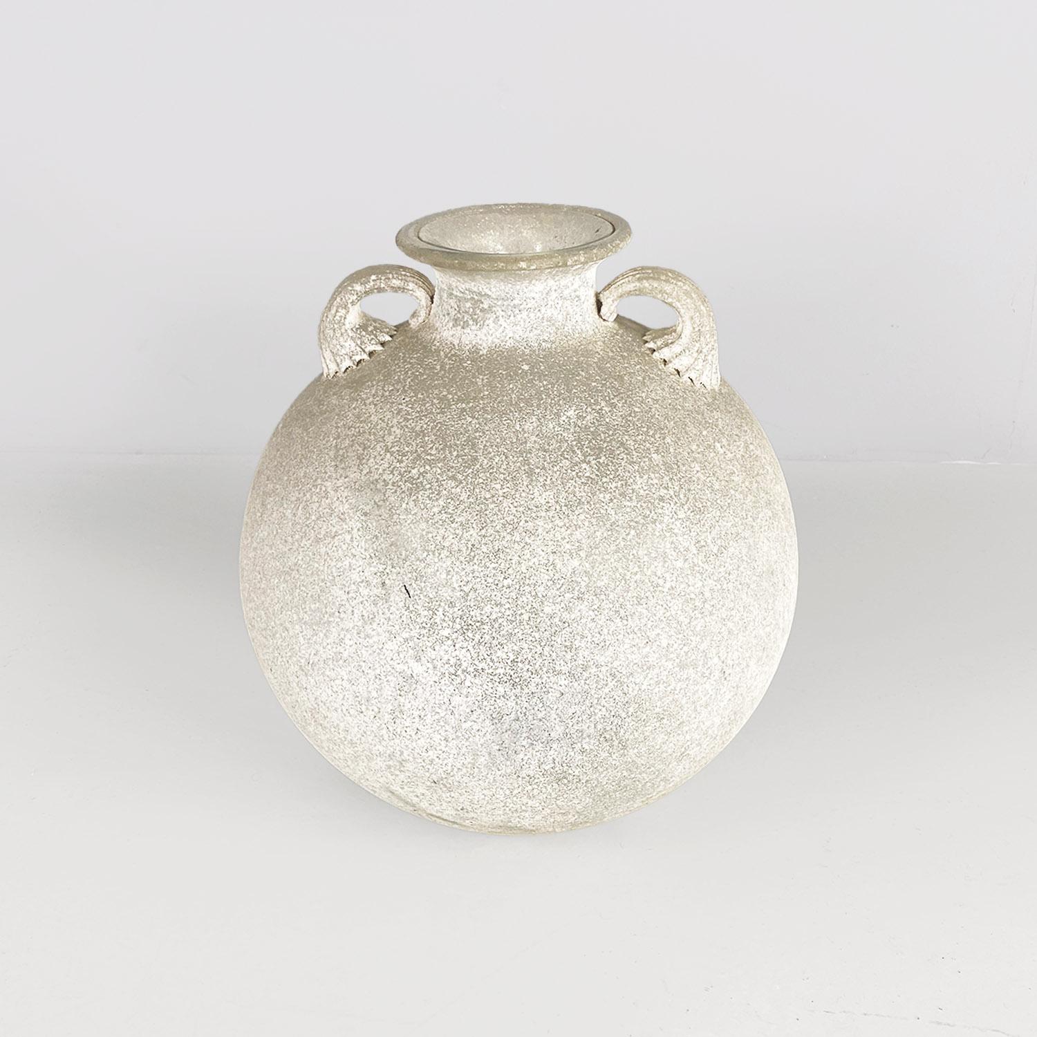 Mid-Century Modern Italian mid-century modern white glass vase or amphora by Sergio Asti, 1960s For Sale