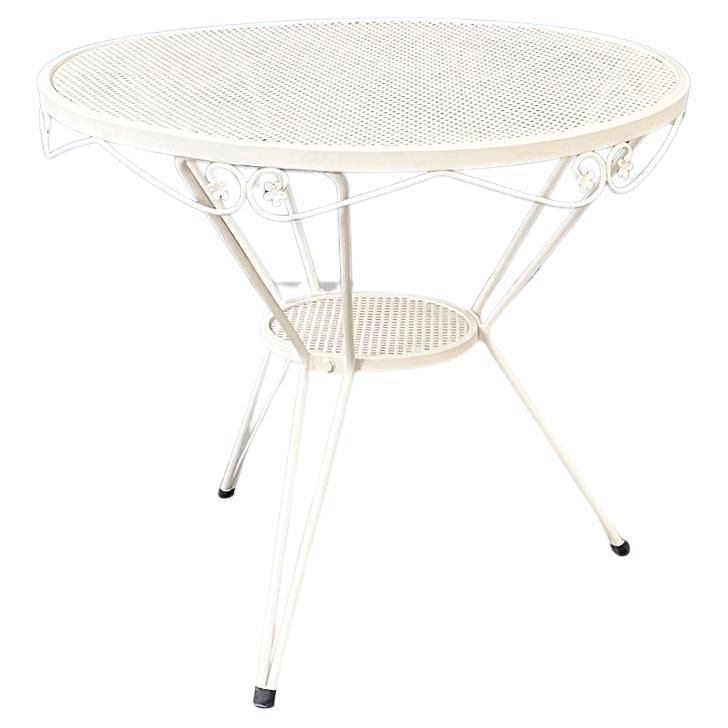 Italian Mid-Century Modern White Iron Garden Round Table with Flower Decor, 1960 For Sale