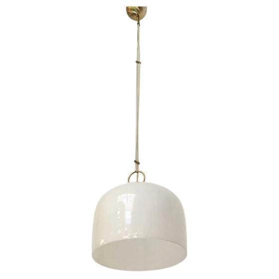 Italian Mid-Century Modern white Murano glass chandelier La Murrina, 1960s
Glass chandelier with bell-shaped lampshade in decorated glass by La Murrina, with gold details on the lamp holder and cover, original of the period. Brand present on the