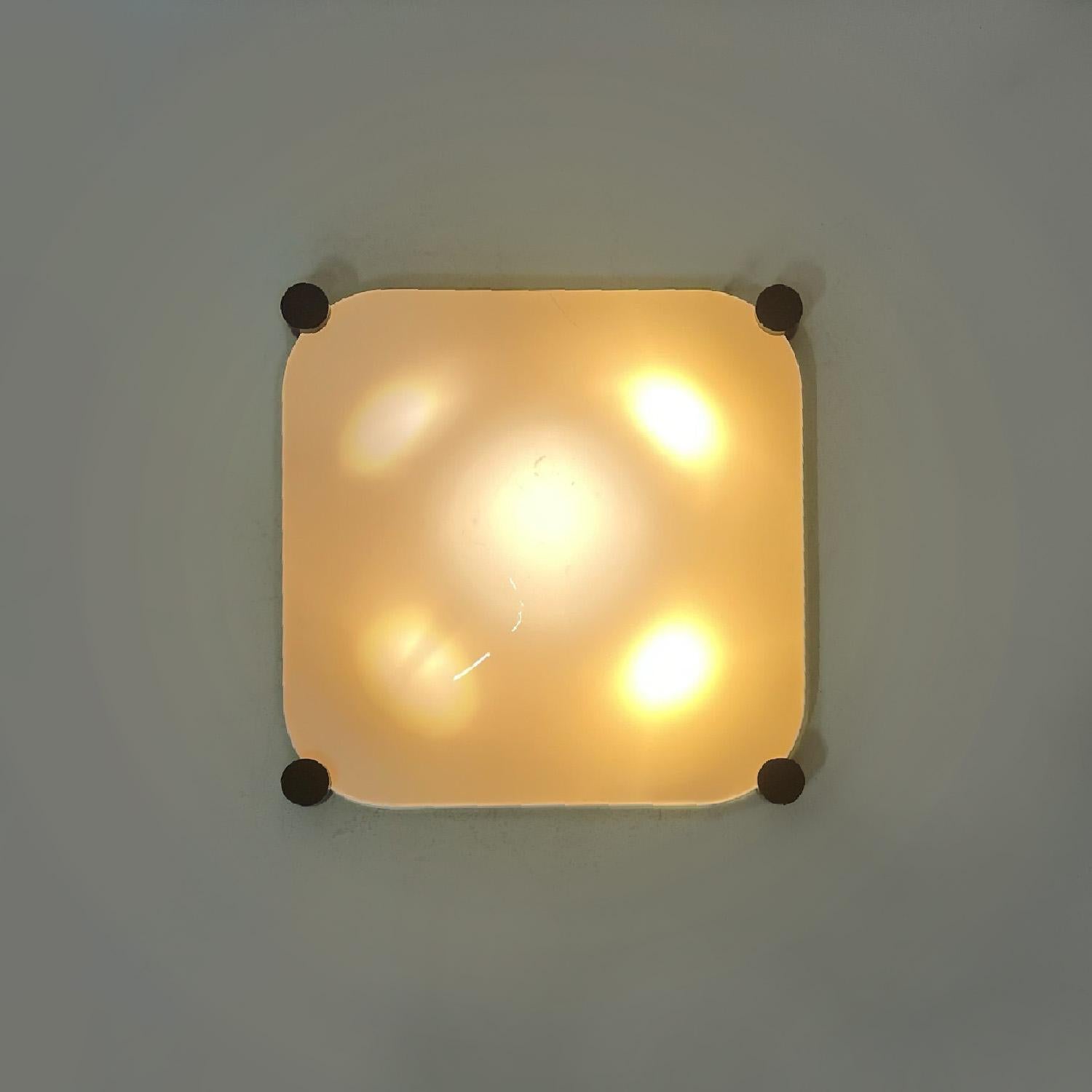 Italian mid-century modern white wall lamp Bolla Martinelli Martinelli Luce 1965 For Sale 5