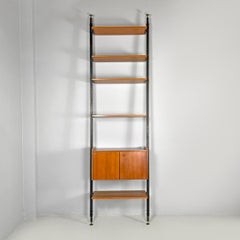 Italian mid-century modern wood and black metal floor-to-ceiling bookcase, 1960s