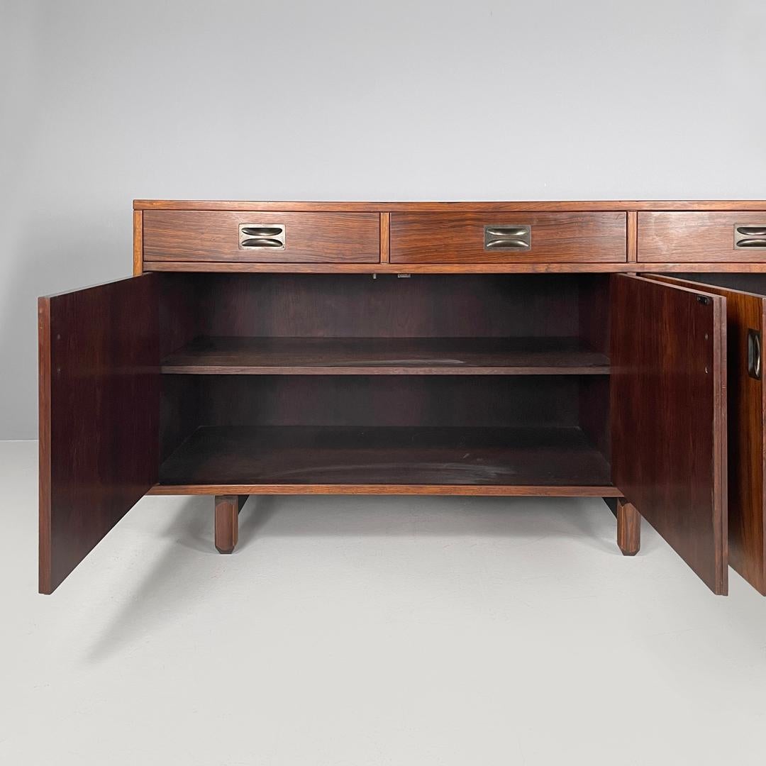 Italian mid-century modern wood and brass handles sideboard by Stildomus, 1960s For Sale 2