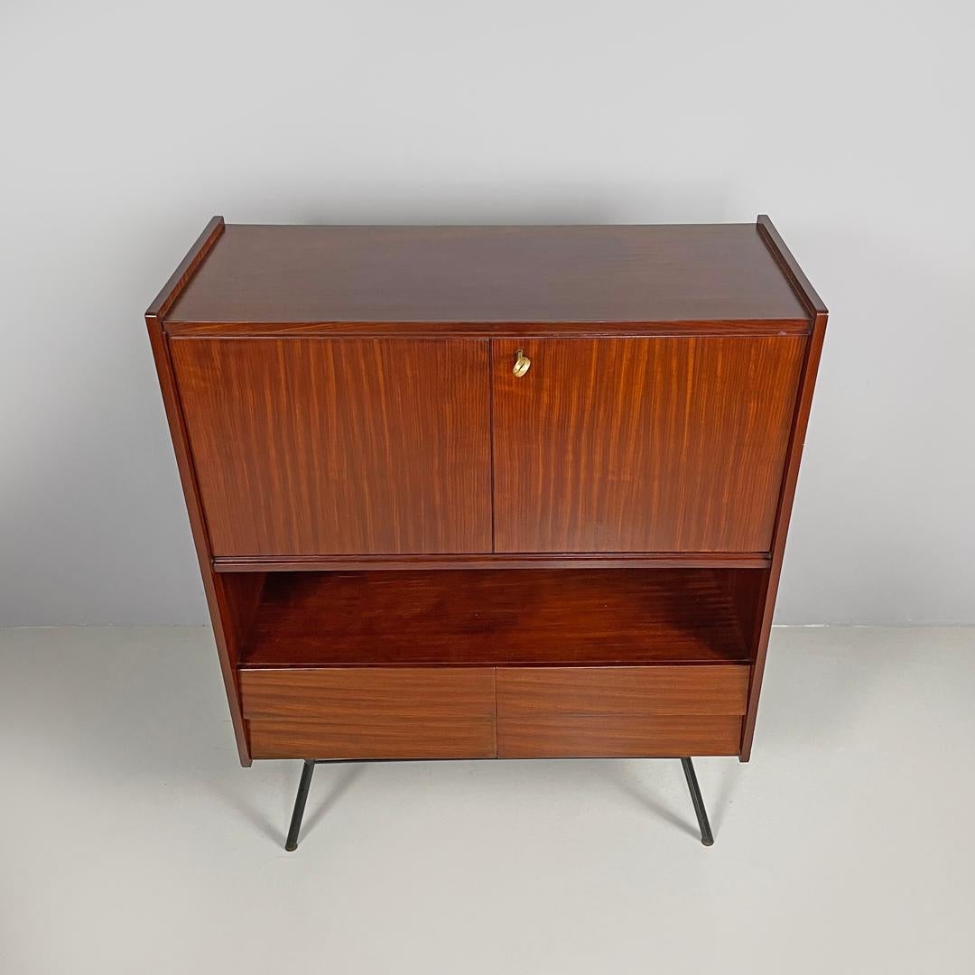 Italian mid-century modern wood and brass highboard with doors and drawers 1960s For Sale 3