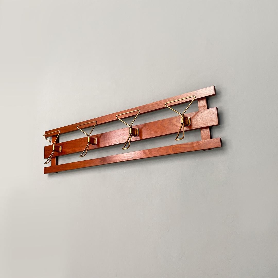 Italian Mid-Century Modern Wood and Brass Wall Coat Hanger, 1960s For Sale 1