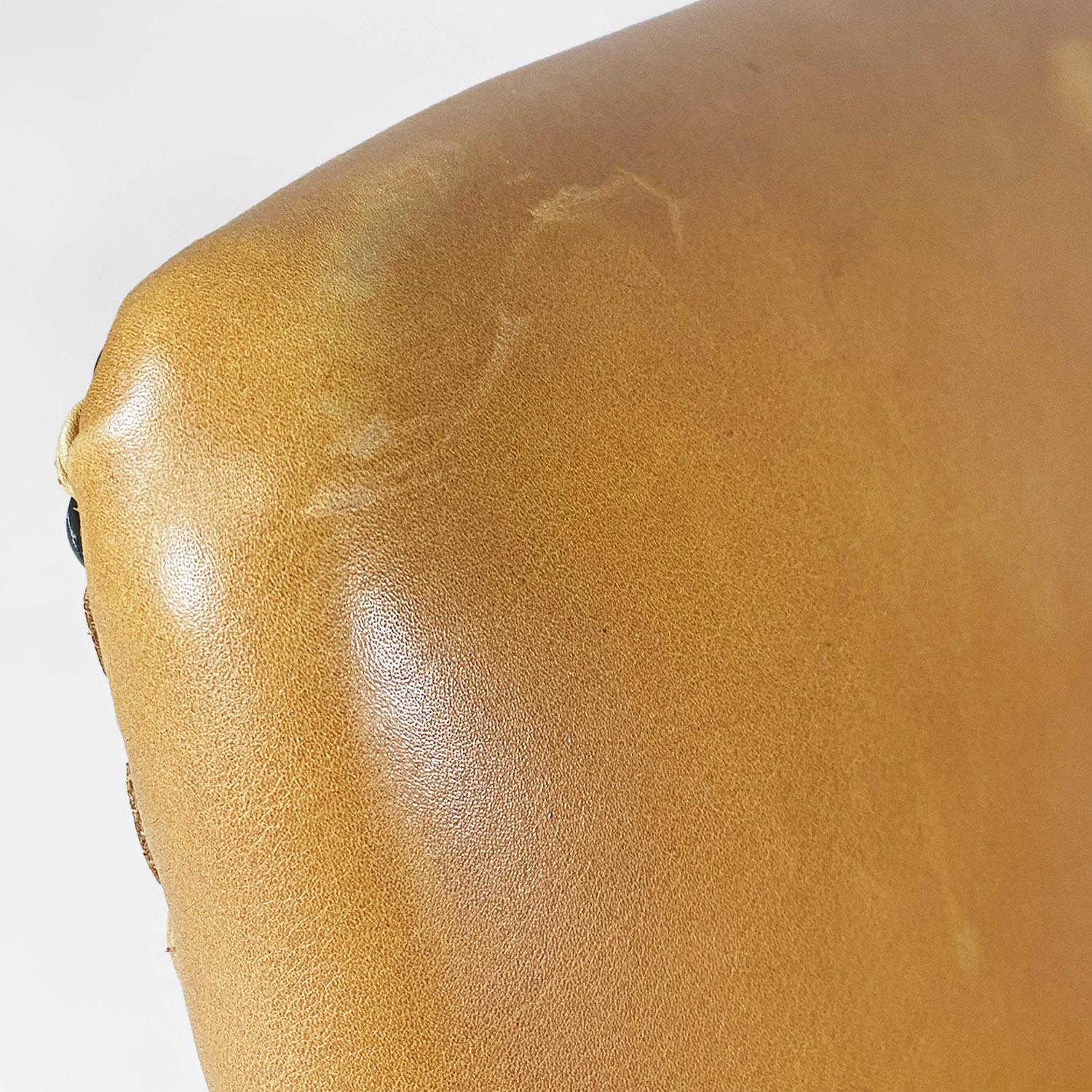 Italian mid-century modern wood and brown leather swivel office armchair, 1960s 6
