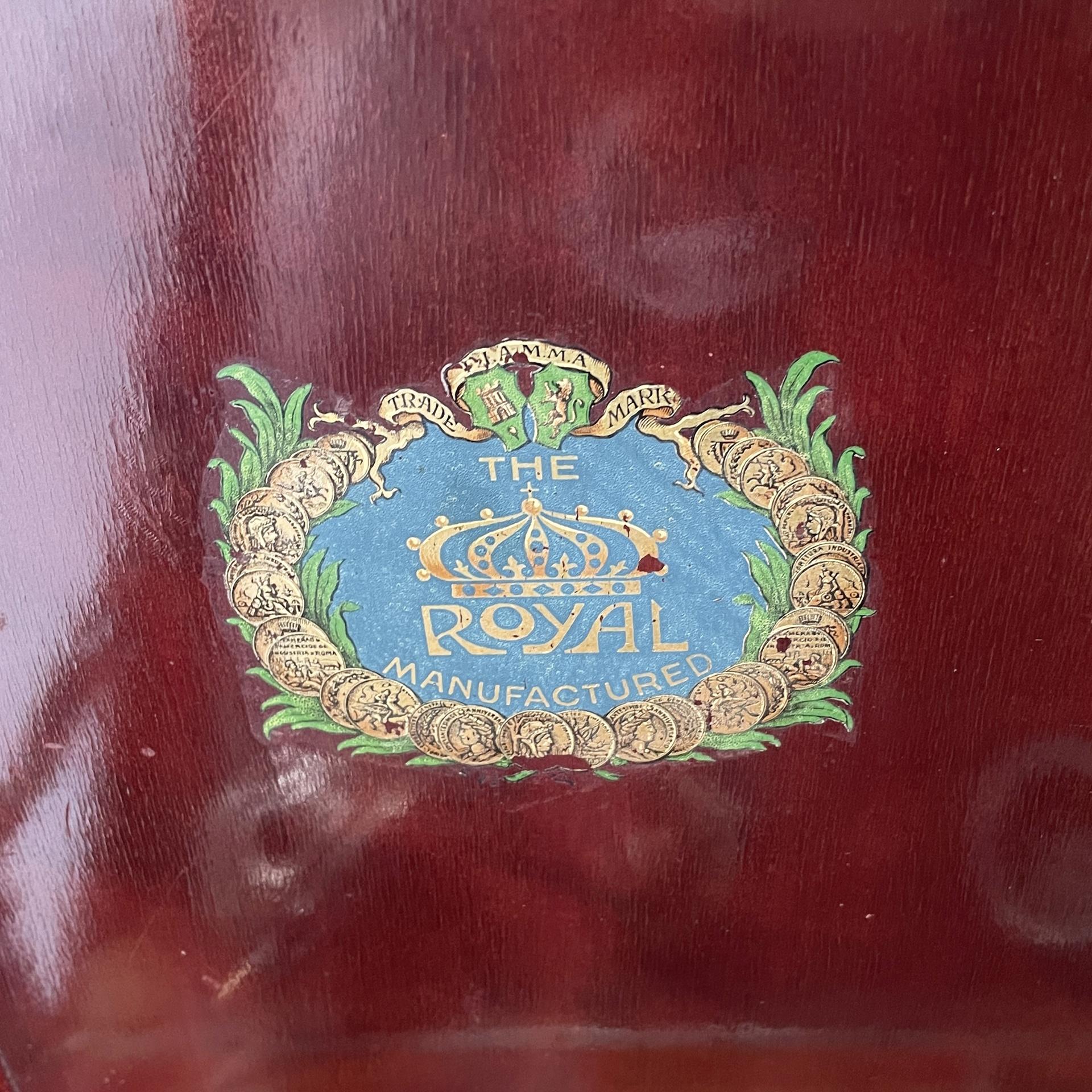 Grammofono italiano in legno e metallo della metà del secolo scorso di C.C., anni '40 in vendita 7