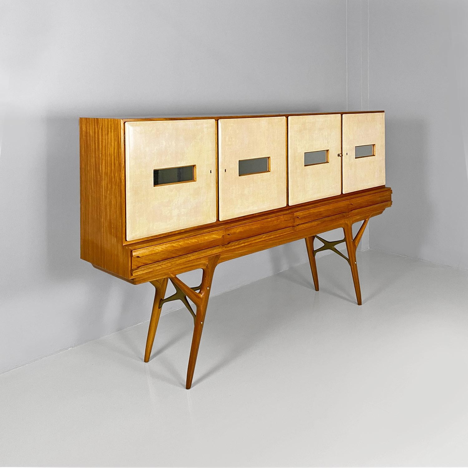 Tablero alto italiano de madera y pergamino de mediados de siglo Palazzi dell'Arte, años 50 Moderno de mediados de siglo en venta