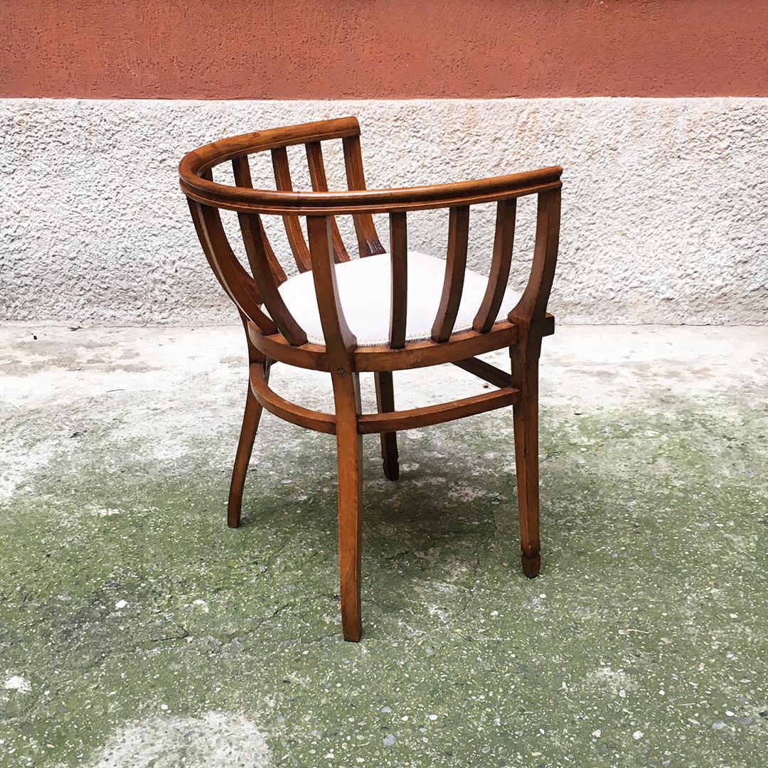 Italian Mid-Century Modern Wood Cockpit Armchair with White Fabric, 1960s In Good Condition In MIlano, IT