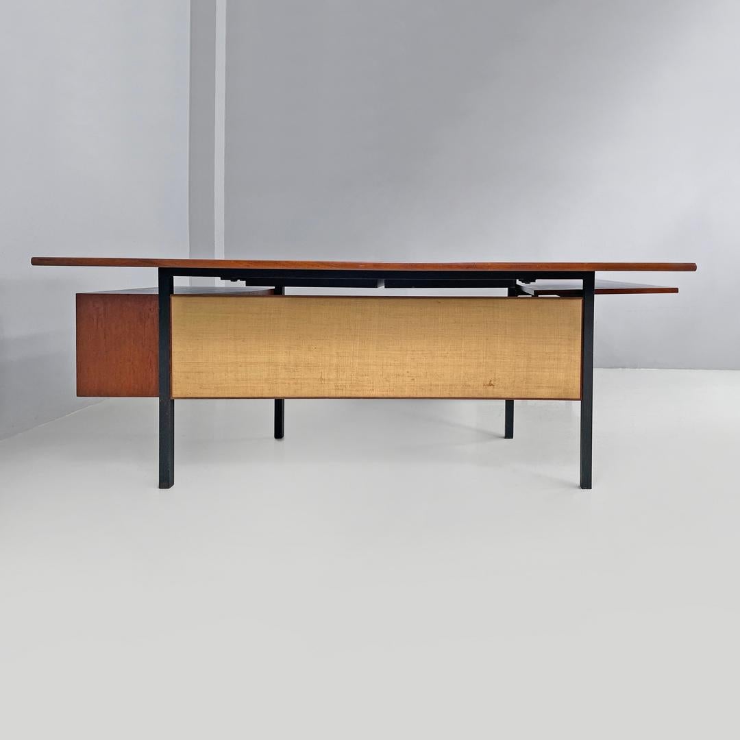 Escritorio doble italiano de madera moderno de mediados de siglo de Campo y Graffi para Home, años 60 en venta 3