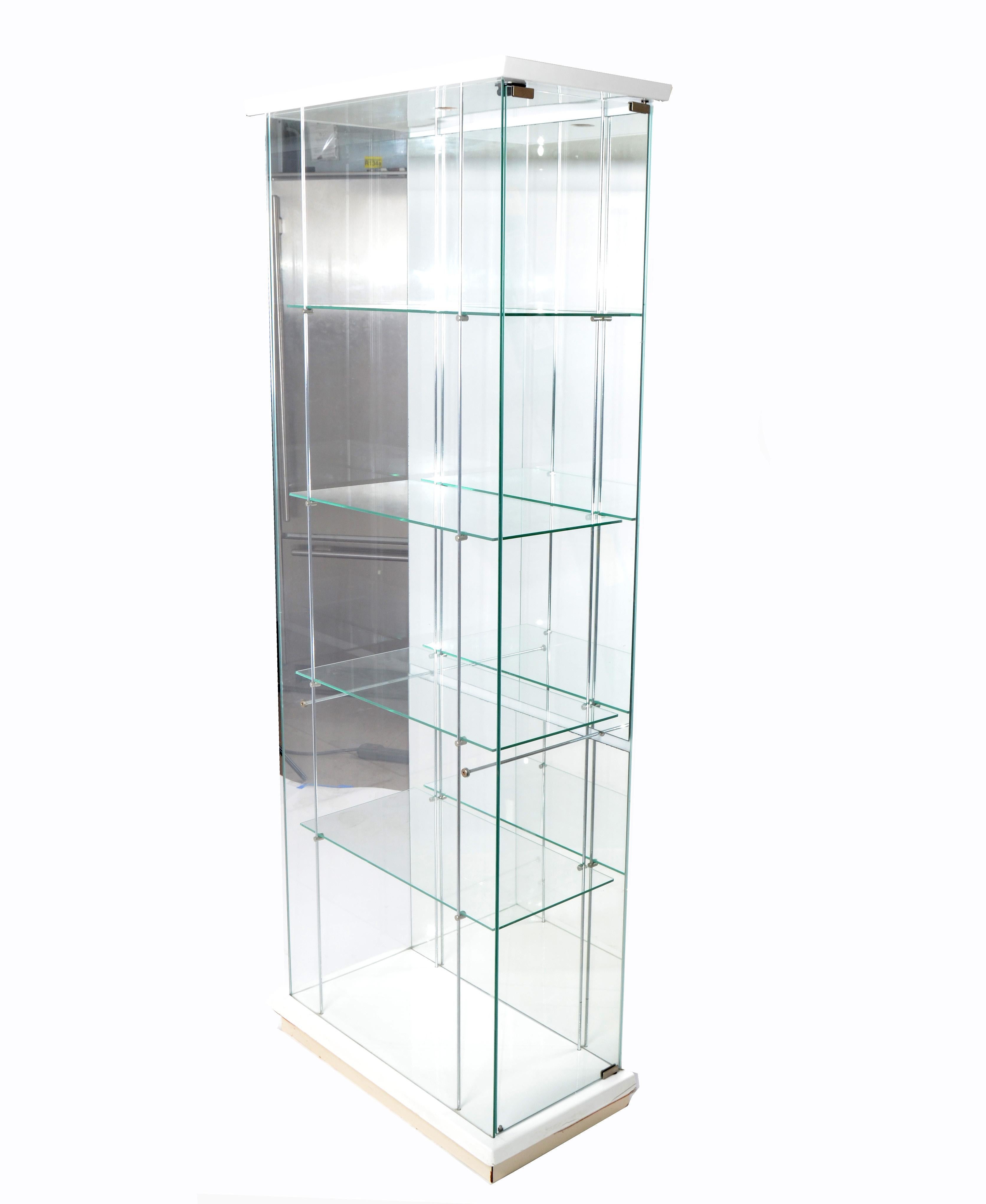 Italian Mid-Century Modern Wood and Glass Showcase Display Cabinet Storage Case For Sale 8