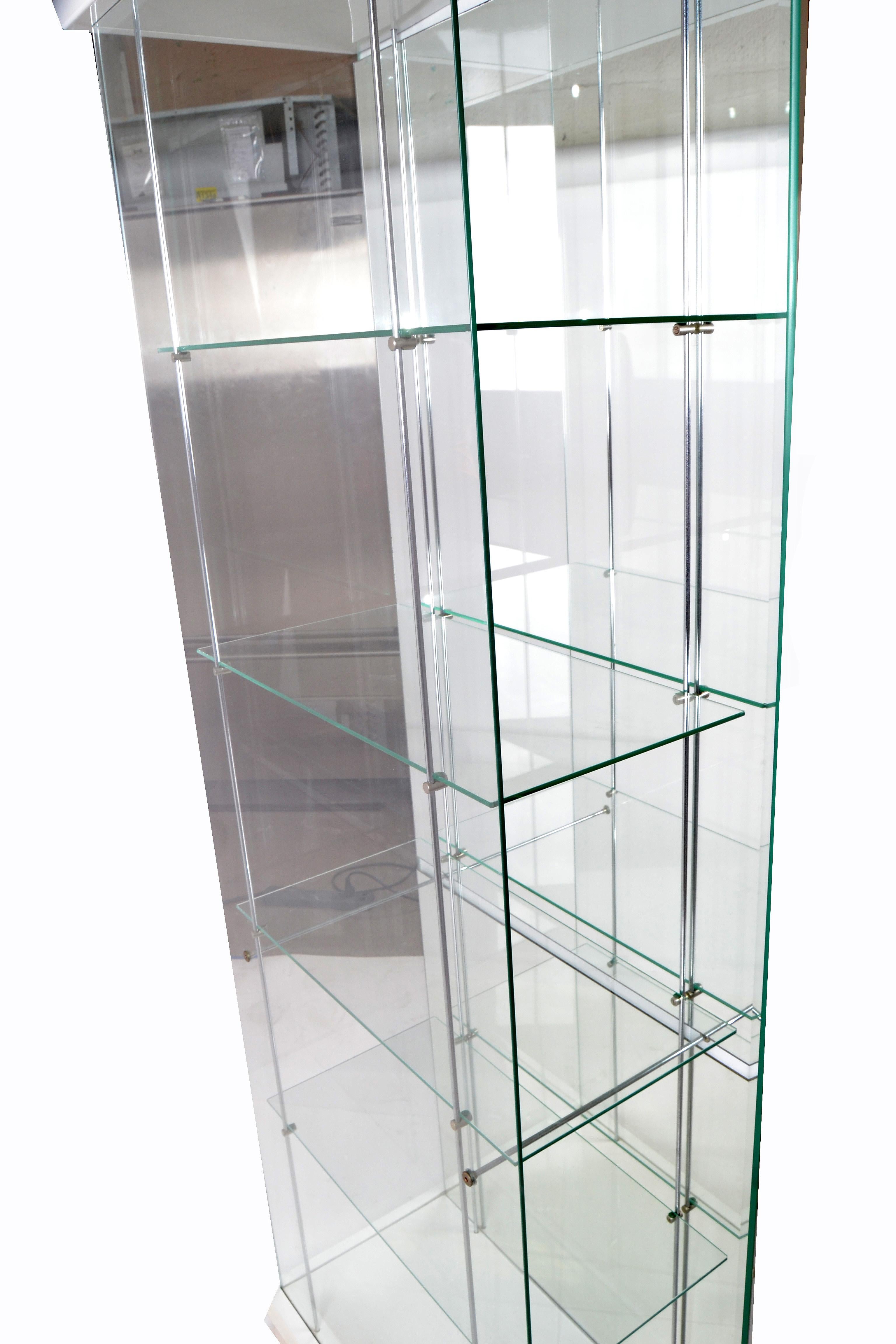 20th Century Italian Mid-Century Modern Wood and Glass Showcase Display Cabinet Storage Case For Sale