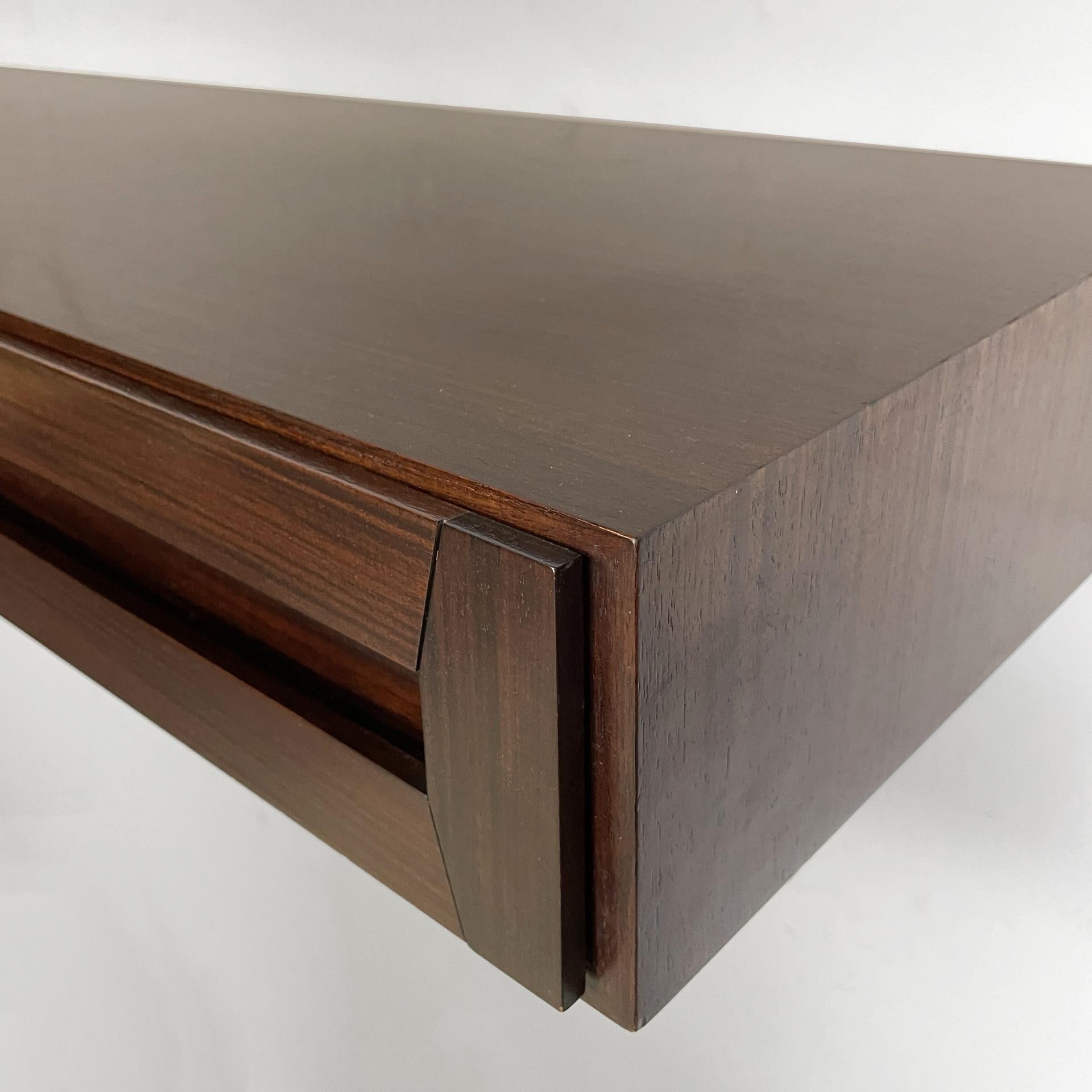 Italian mid-century modern wood wall console by Vittorio Introini, 1960s For Sale 4