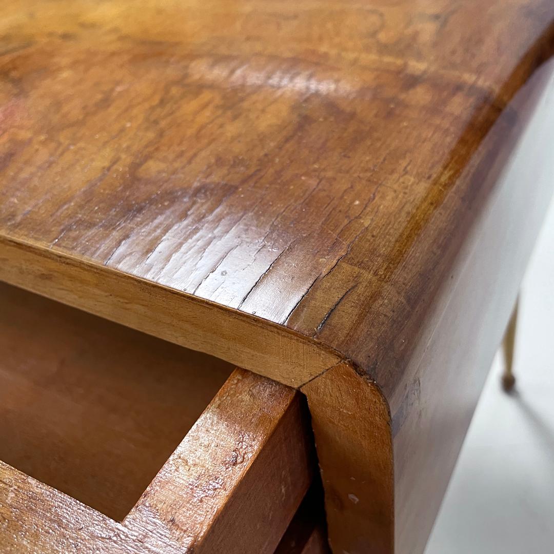 Italian mid-century modern wooden and brass nightstands with glass top, 1950s For Sale 9