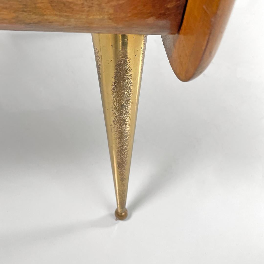 Italian mid-century modern wooden and brass nightstands with glass top, 1950s For Sale 13