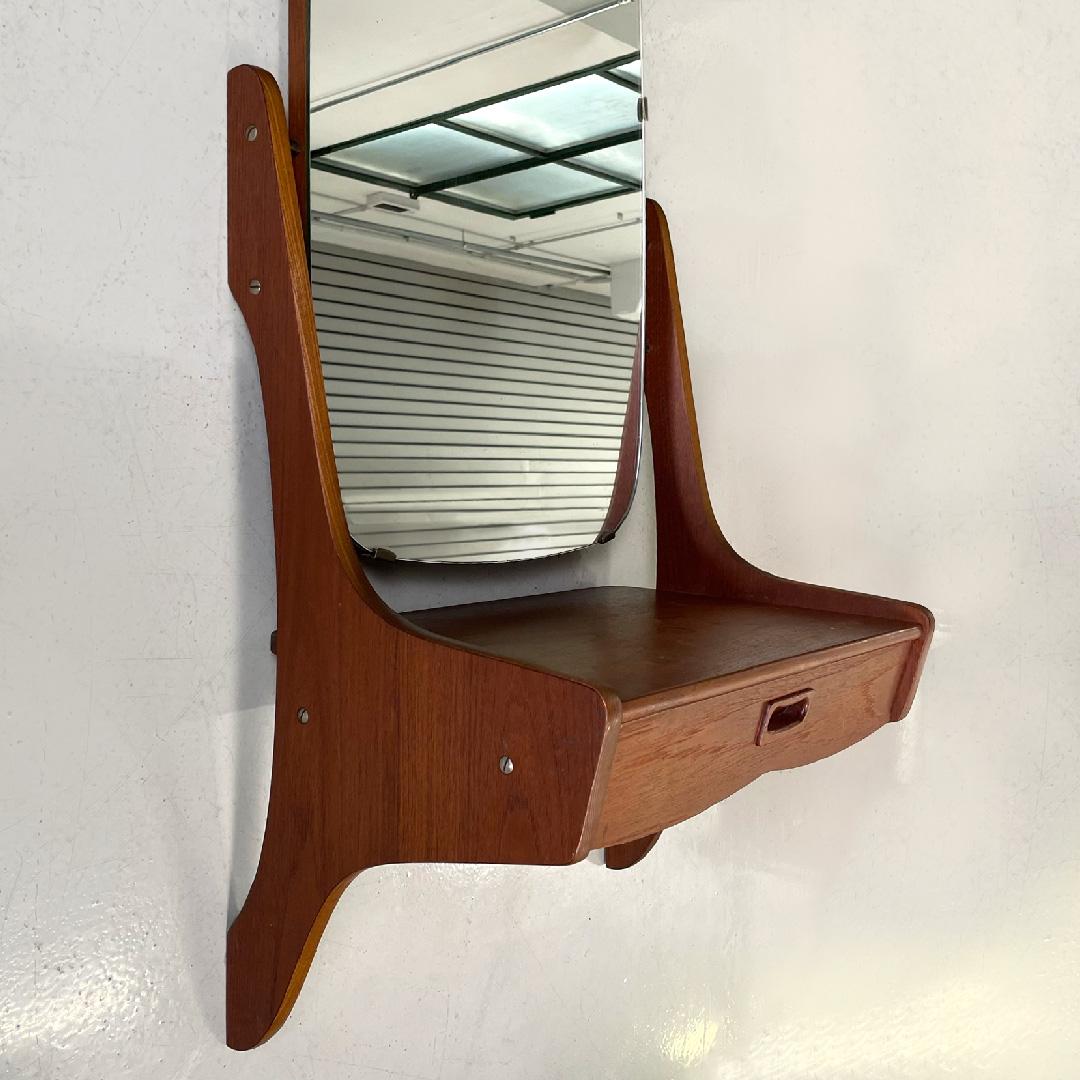 Italian mid-century modern wooden console wall round mirror with drawer, 1960s In Good Condition In MIlano, IT