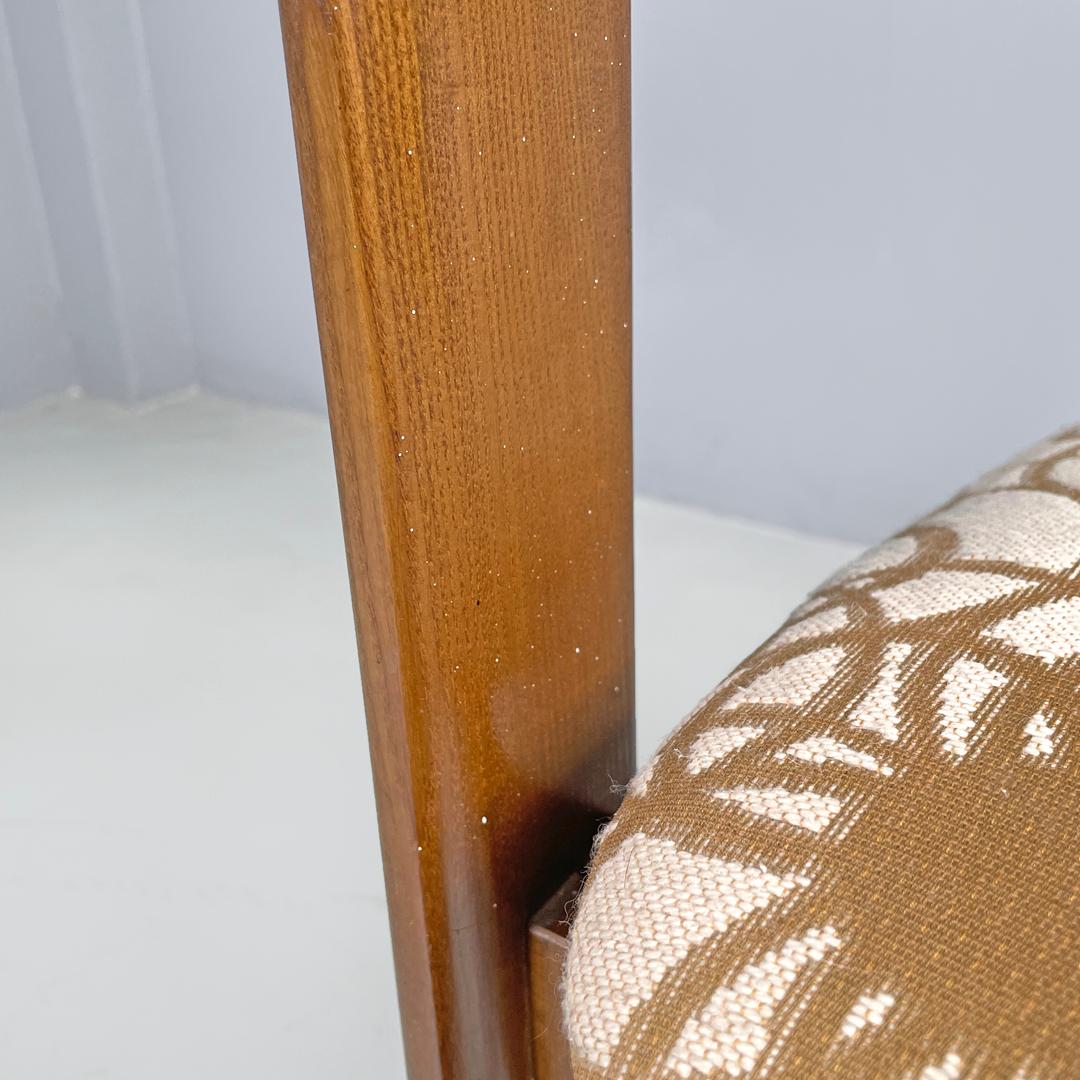 Italian mid-century modern wooden fabric chair Pamplona by Savini for Pozzi 1965 For Sale 5