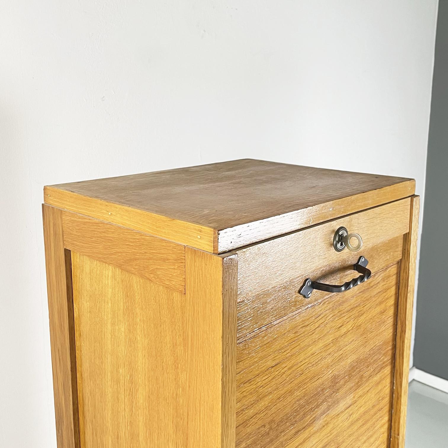Italienische Mid-Century Modern-Kommode aus Holz für Büro, Mid-Century Modern, Filing Cabine Archive, 1940er Jahre (Metall) im Angebot
