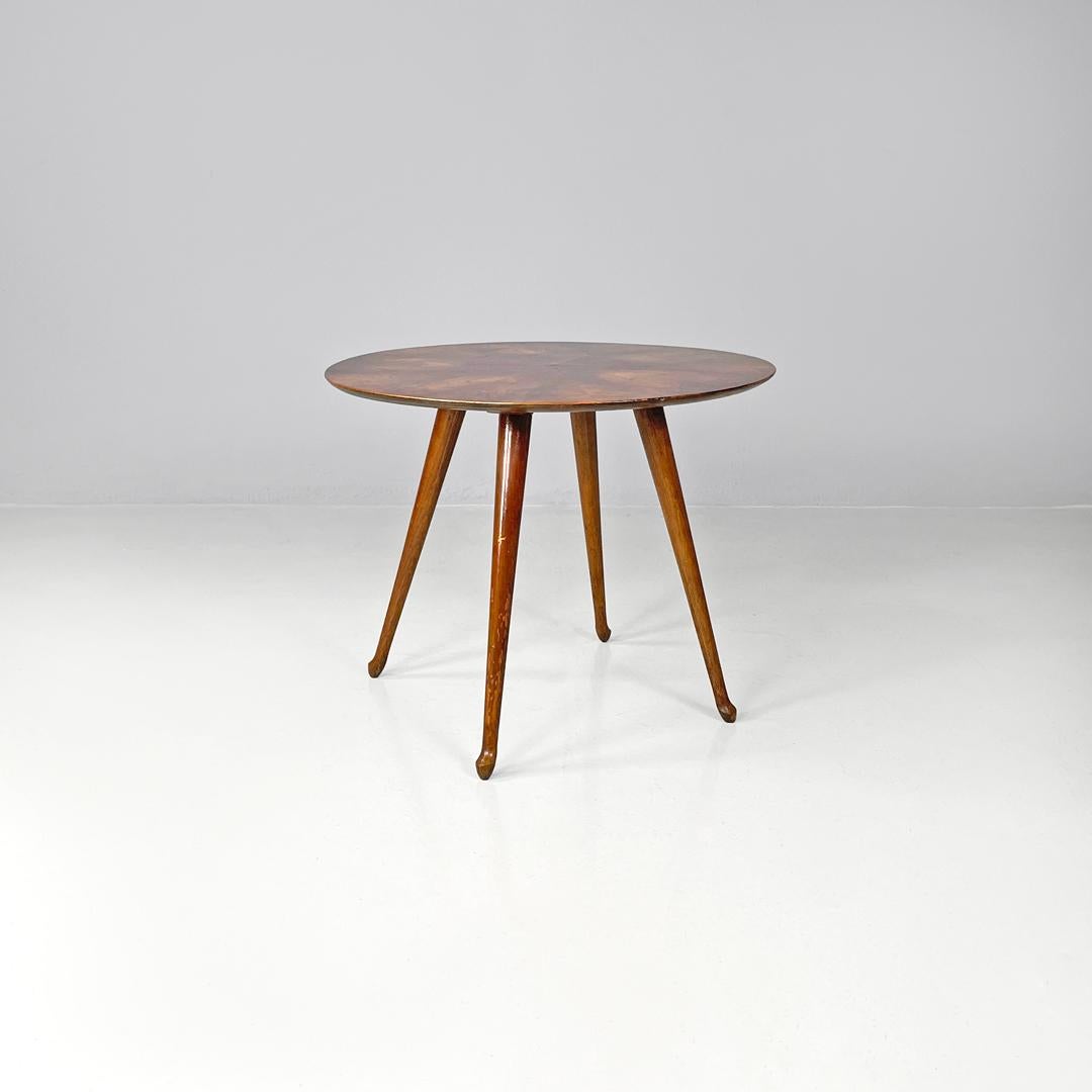 Mid-20th Century Italian mid-century modern wooden round coffee table with engraved lines, 1950s  For Sale