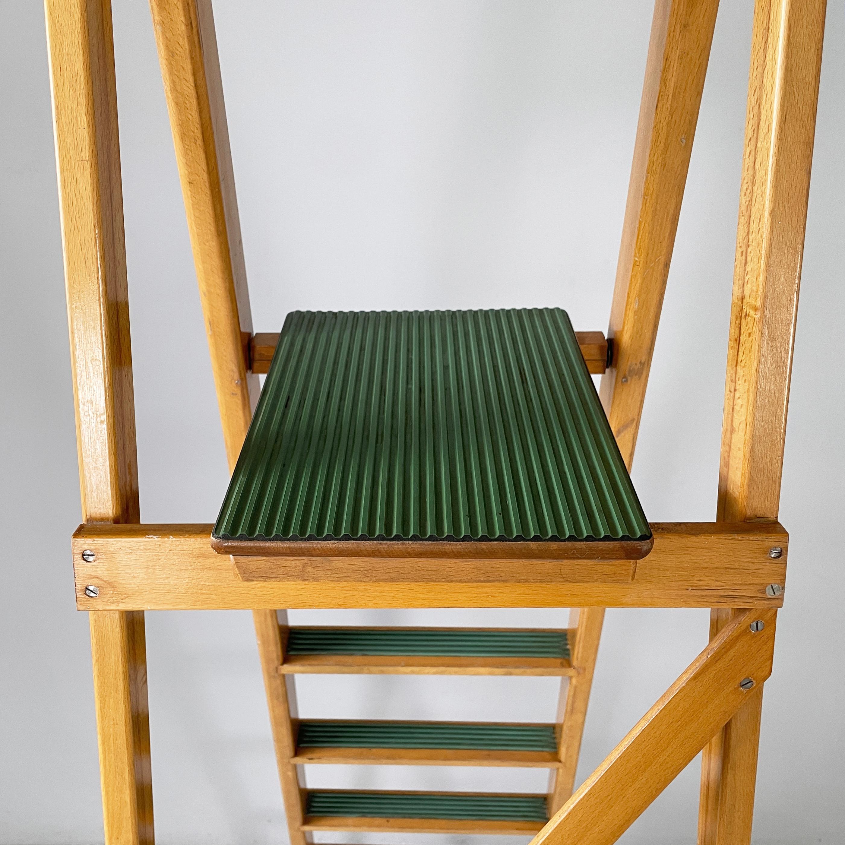 staircase italienne moderne du milieu du siècle dernier par Fabbrica Scale Alberti, années 1960 en vente 2