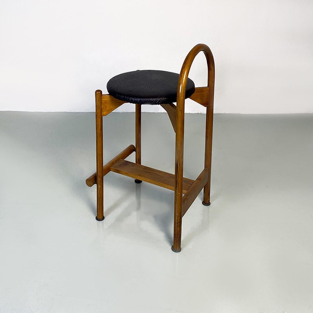 Italian mid century modern wooden structure & faux leather seat high stool 1970s For Sale 4