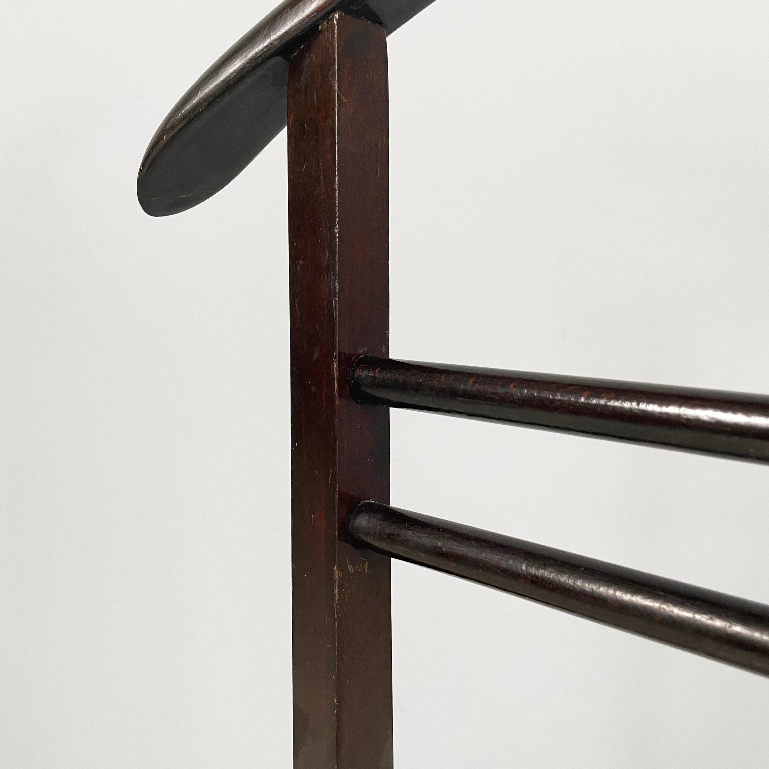 Italian mid-century modern Wooden valet stand by Fratelli Reguitti, 1950s 5