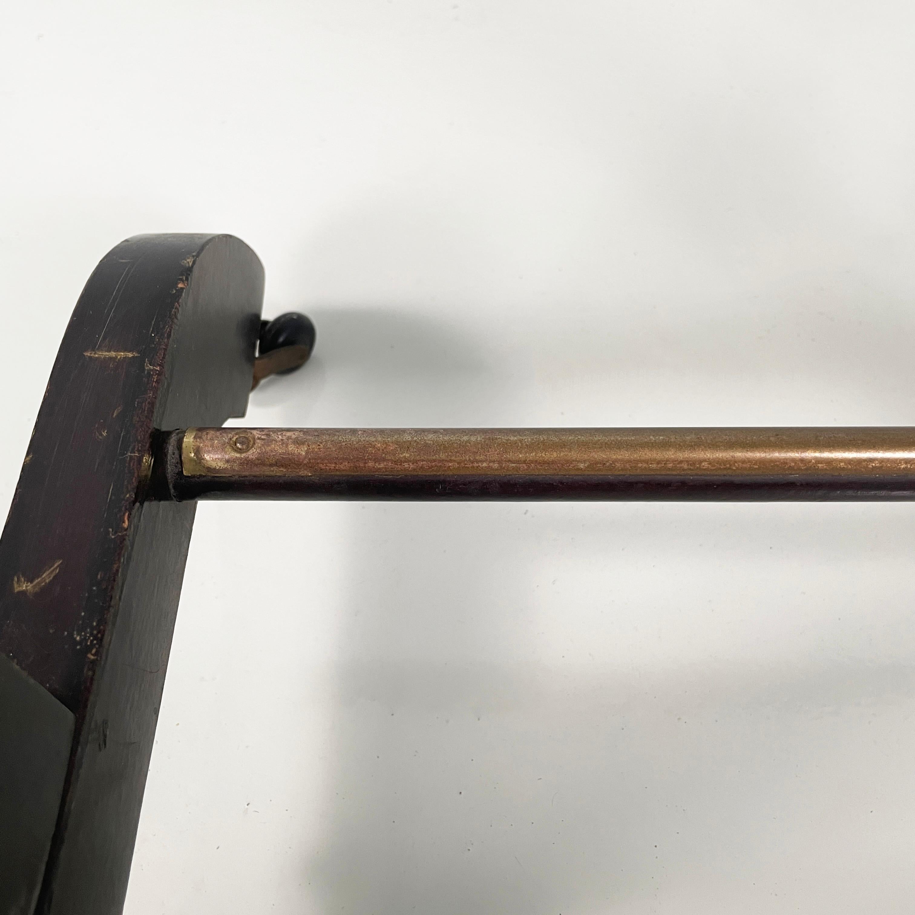 Italian mid-century modern Wooden valet stand by Fratelli Reguitti, 1950s 10