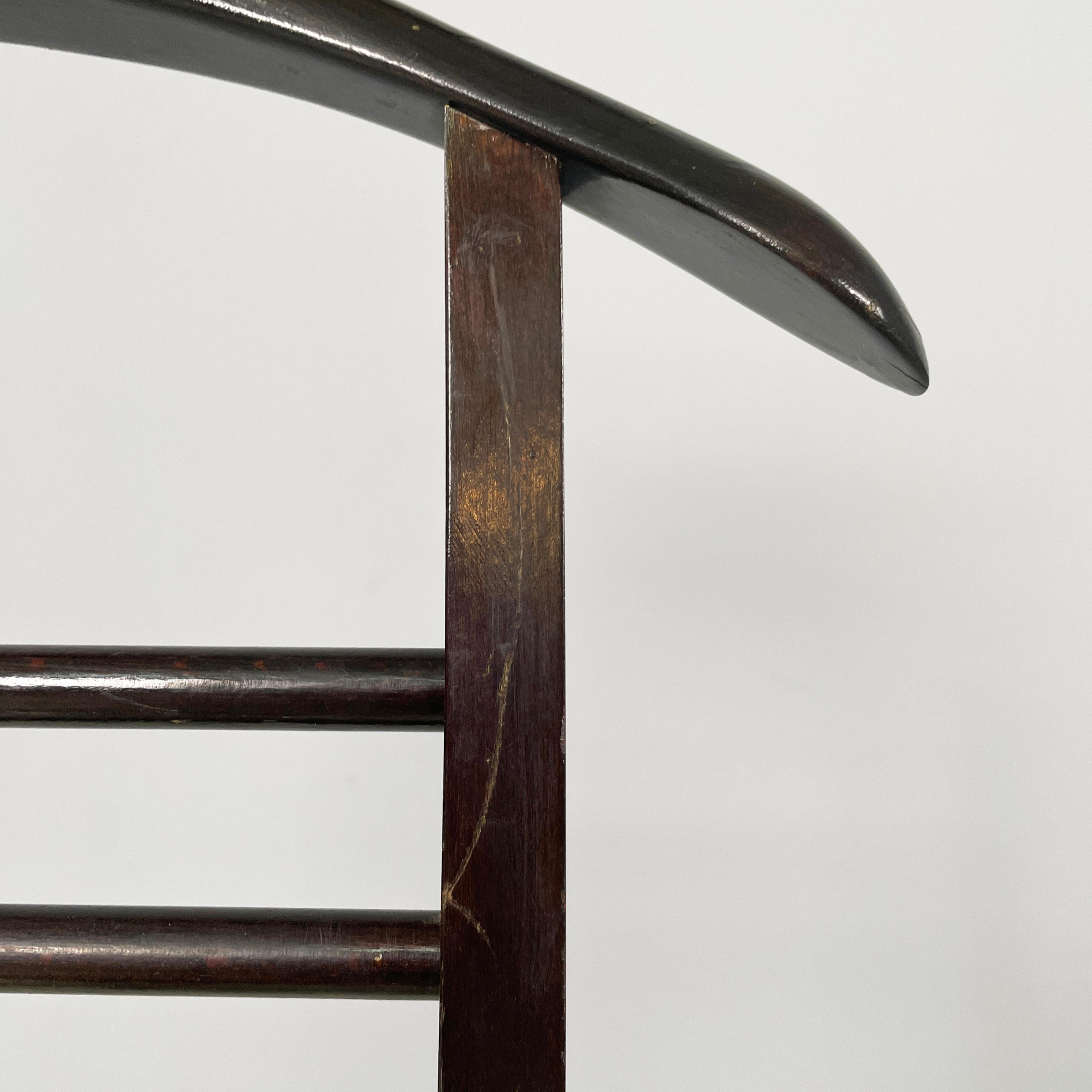 Italian mid-century modern Wooden valet stand by Fratelli Reguitti, 1950s 2