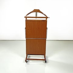 Italian mid-century modern wooden valet stand by Fratelli Reguitti, 1960s