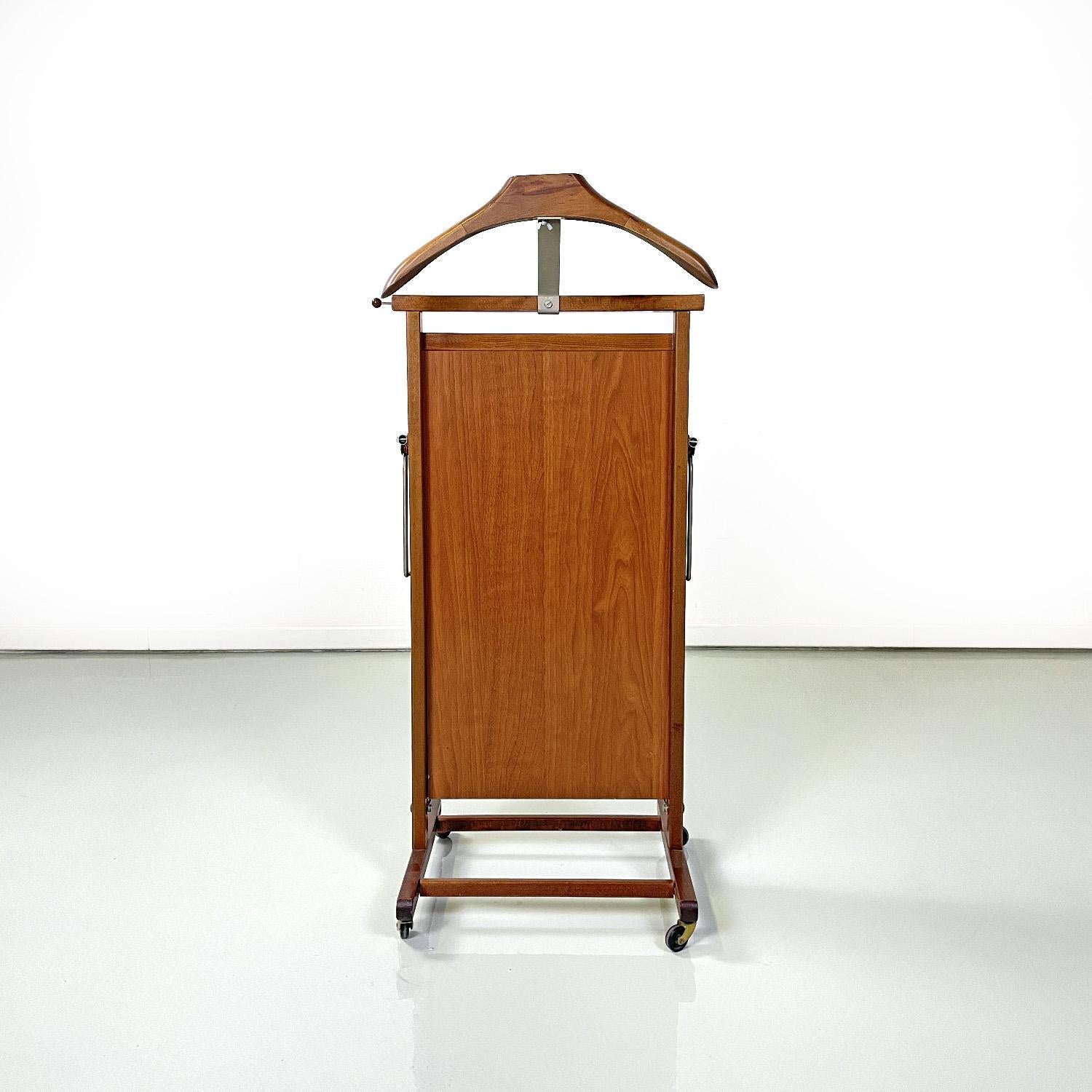 Mid-Century Modern Italian mid-century modern wooden valet stand by Fratelli Reguitti, 1960s