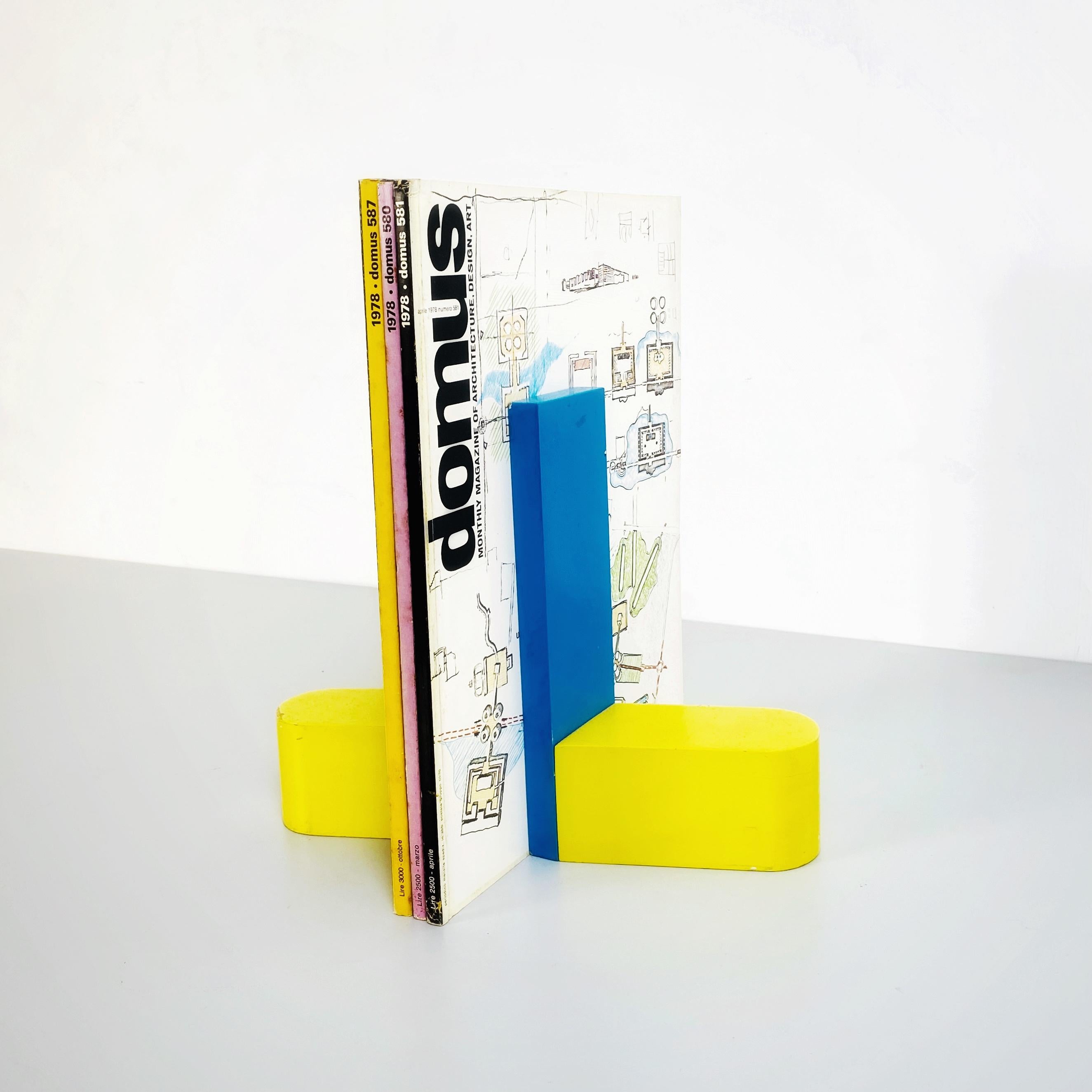 Italian Mid-Century Modern Yellow and Blue Wooden Bookends, 1960s 2