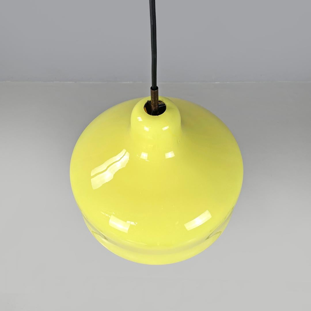 Mid-20th Century Italian mid-century modern yellow Murano glass chandelier Vignelli Venini, 1950s For Sale