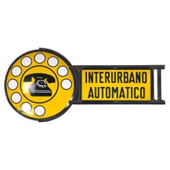 Insegna telefonica italiana di metà secolo in metallo giallo, bianco e nero, anni '60