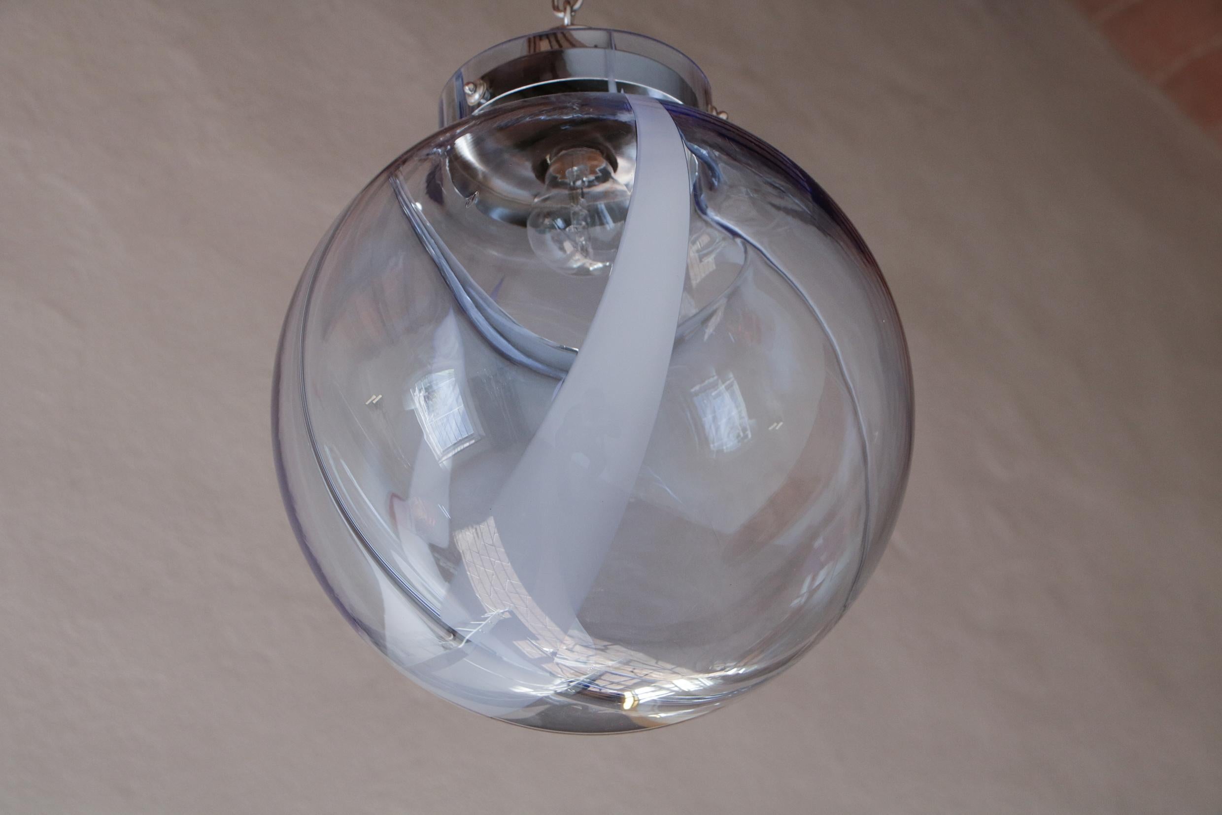 Italian Mid-Century Murano Ball Glass Pendant Lamp by Toni Zuccheri, 1960s For Sale 4