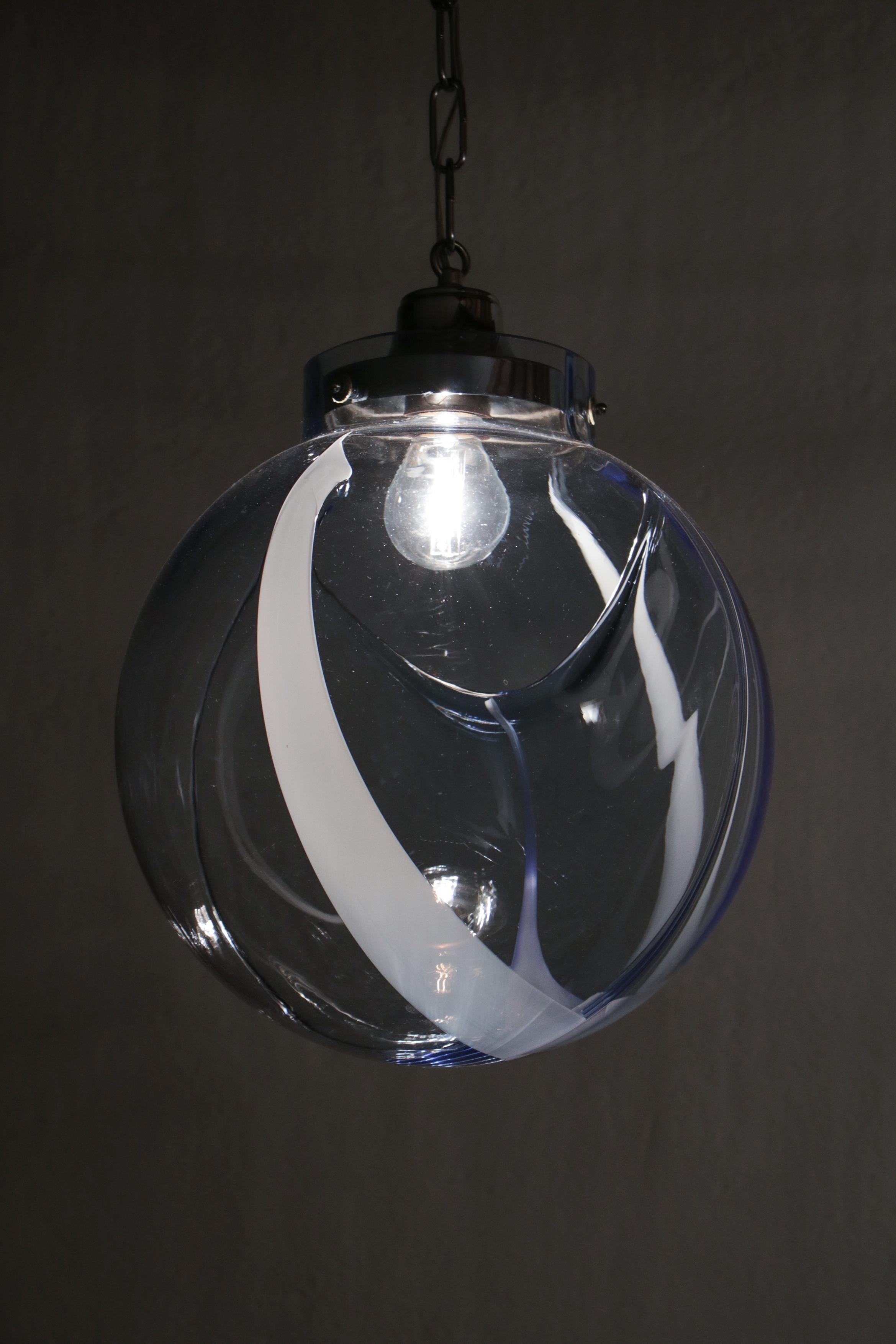 Italian Mid-Century Murano Ball Glass Pendant Lamp by Toni Zuccheri, 1960s For Sale 10