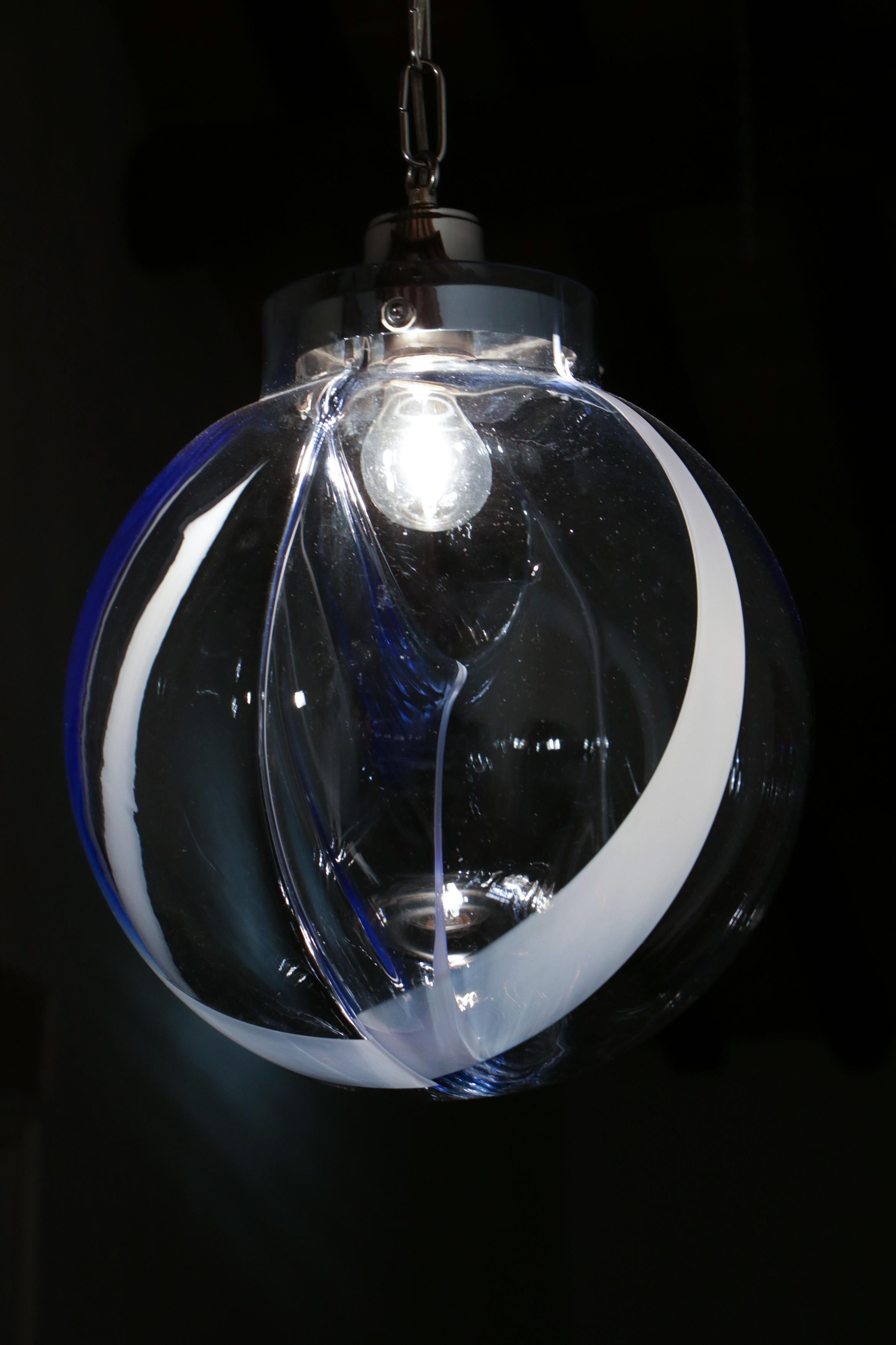 Italian Mid-Century Murano Ball Glass Pendant Lamp by Toni Zuccheri, 1960s For Sale 11